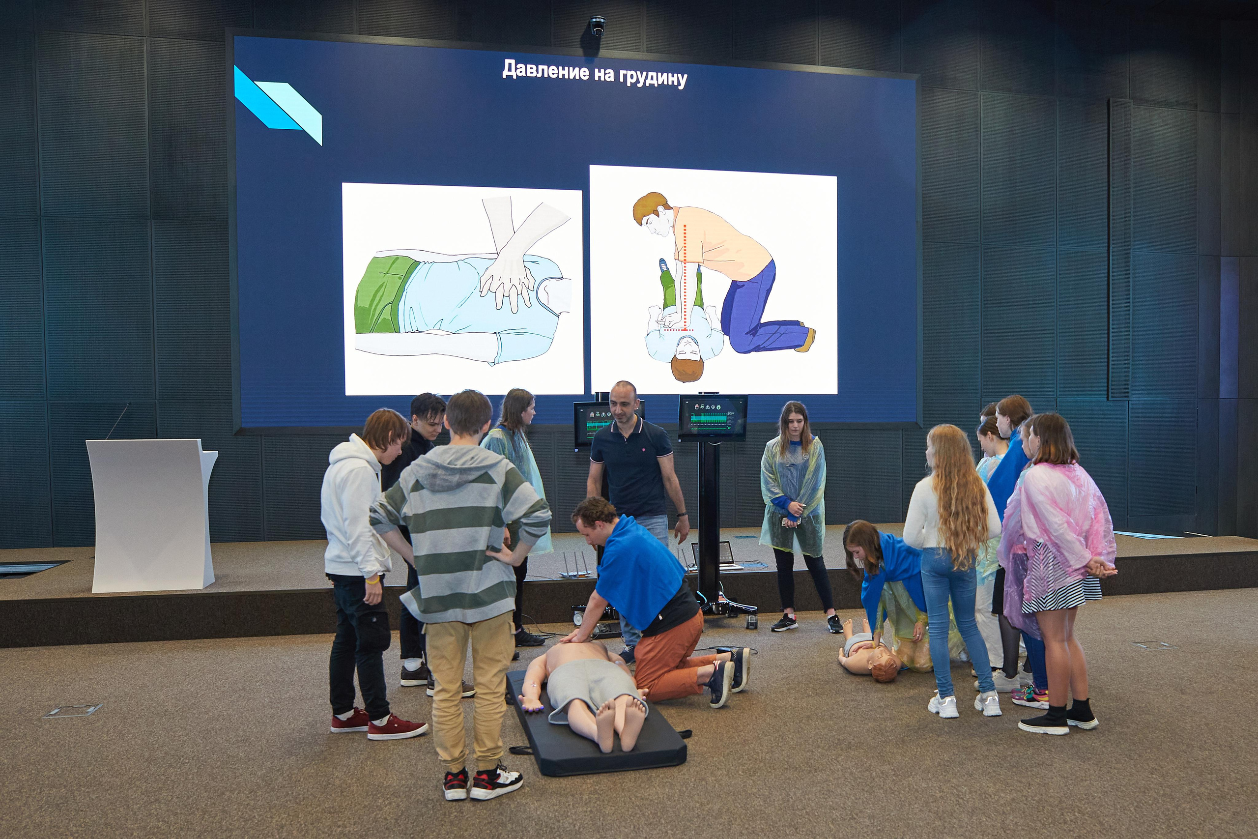 СКОЛКОВО. Александр Осин — корпоративный и семейный фотограф в Москве