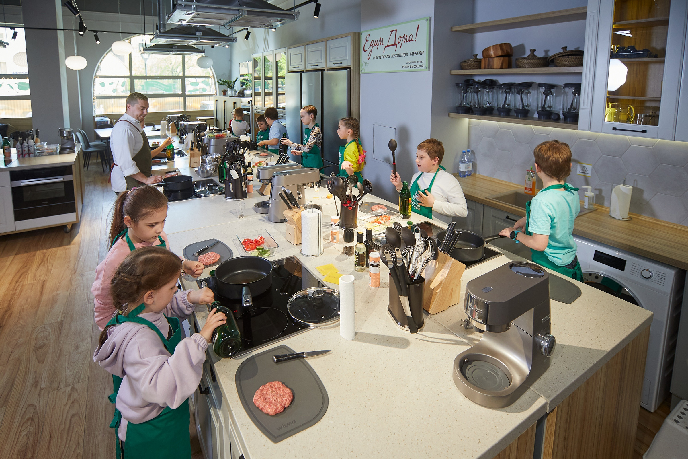 Ване 9 лет. Александр Осин — корпоративный и семейный фотограф в Москве