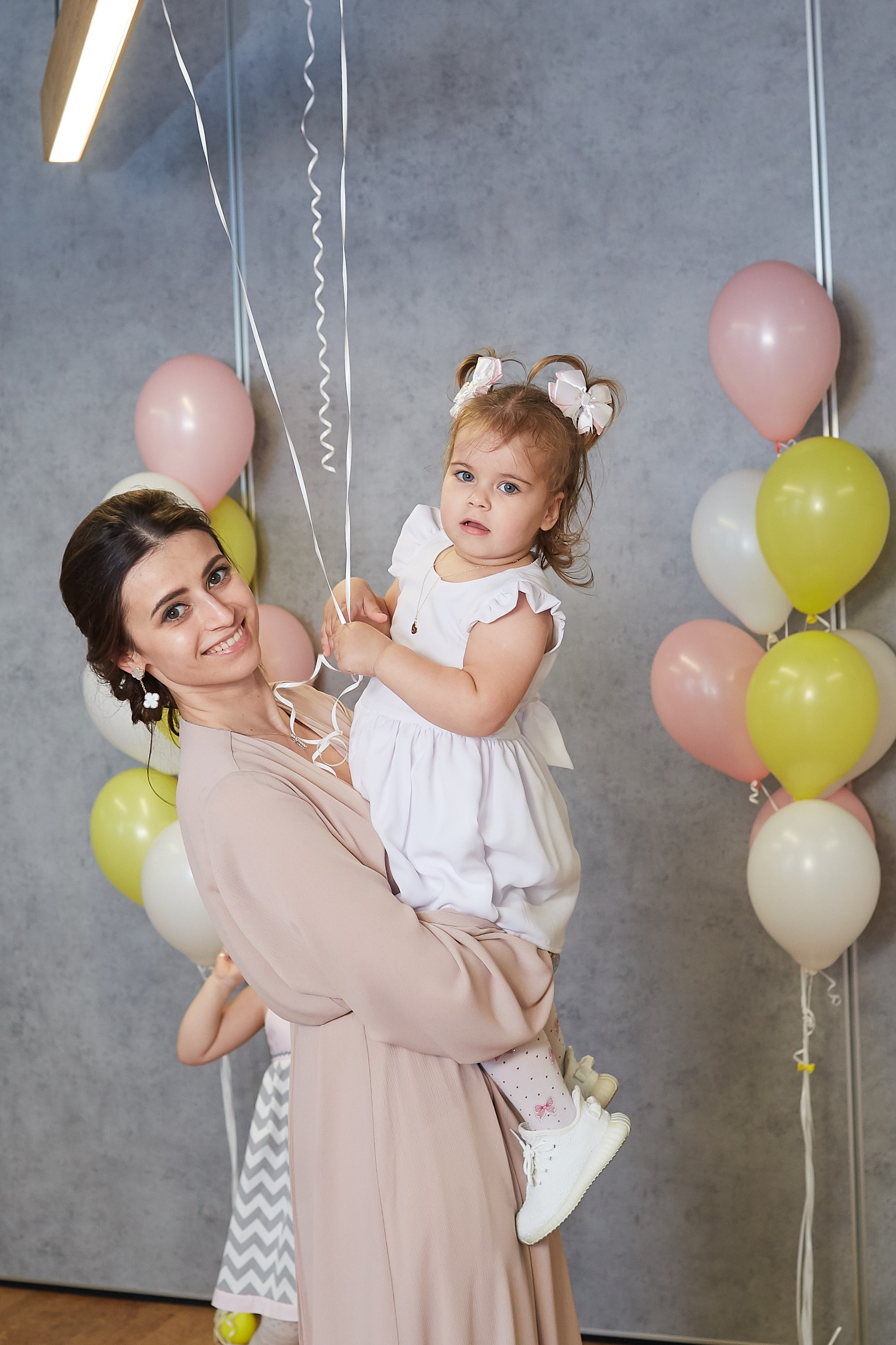 Алисе 2 годика Андерсон. Александр Осин — корпоративный и семейный фотограф в Москве