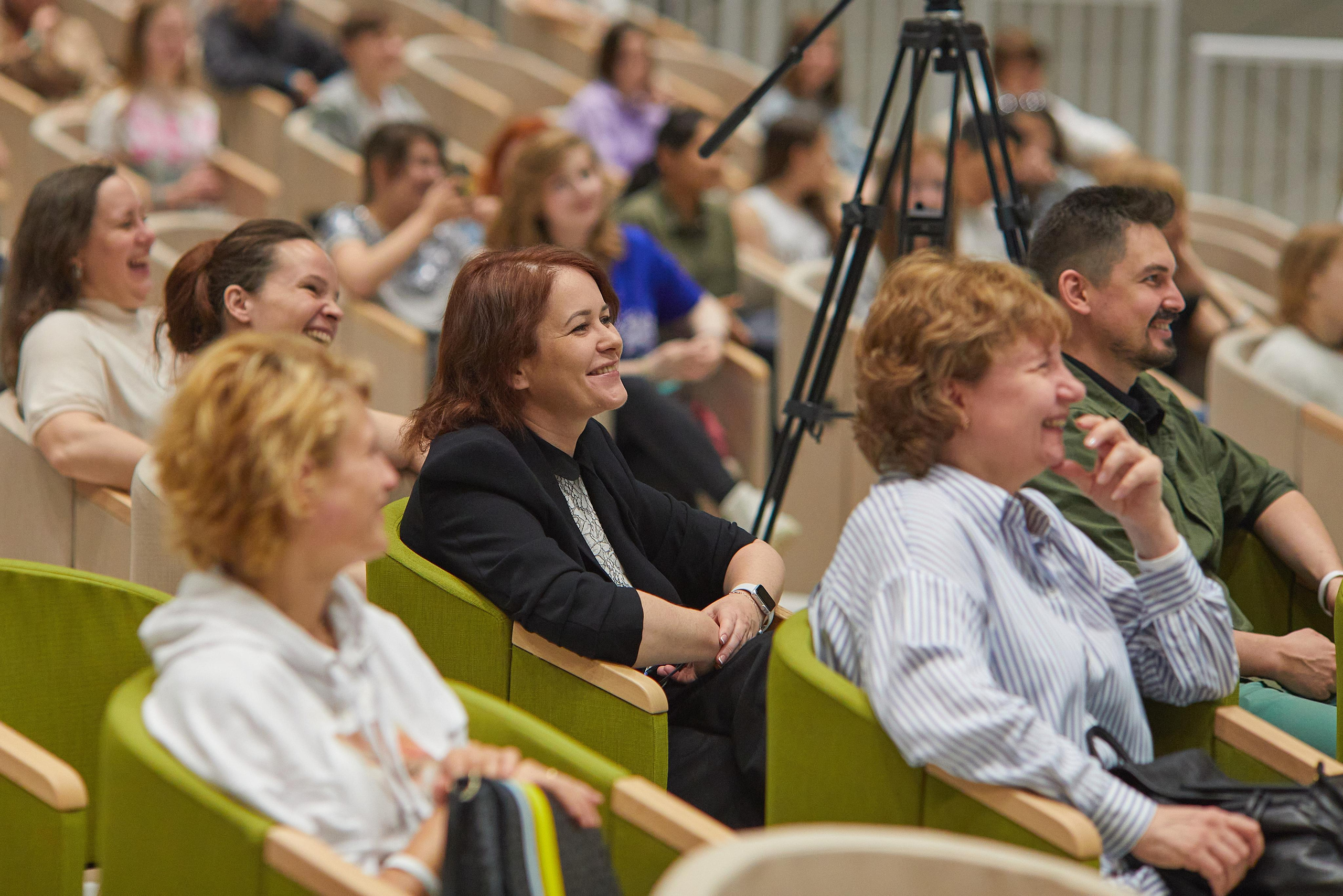 СКОЛКОВО. Александр Осин — корпоративный и семейный фотограф в Москве