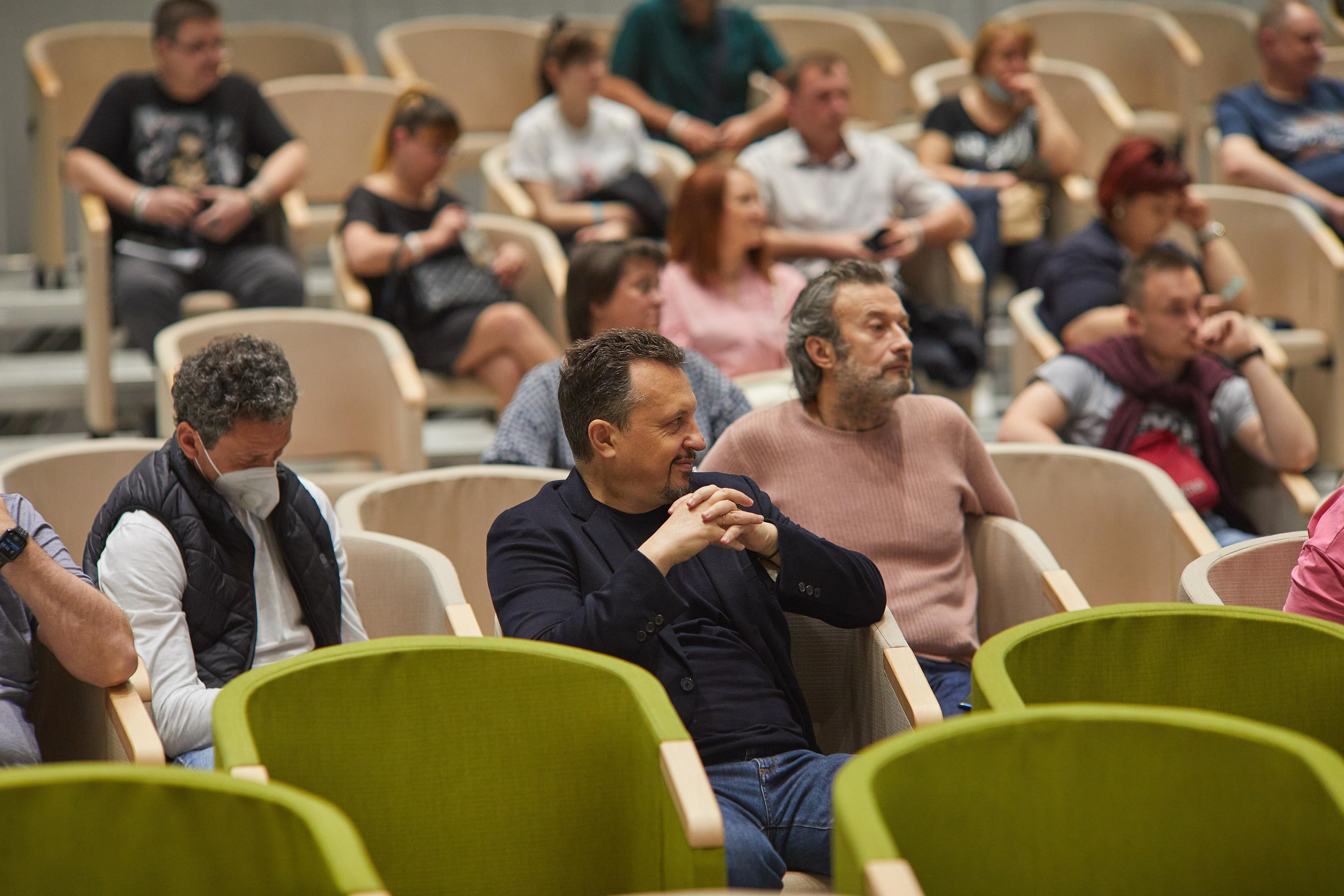 СКОЛКОВО. Александр Осин — корпоративный и семейный фотограф в Москве