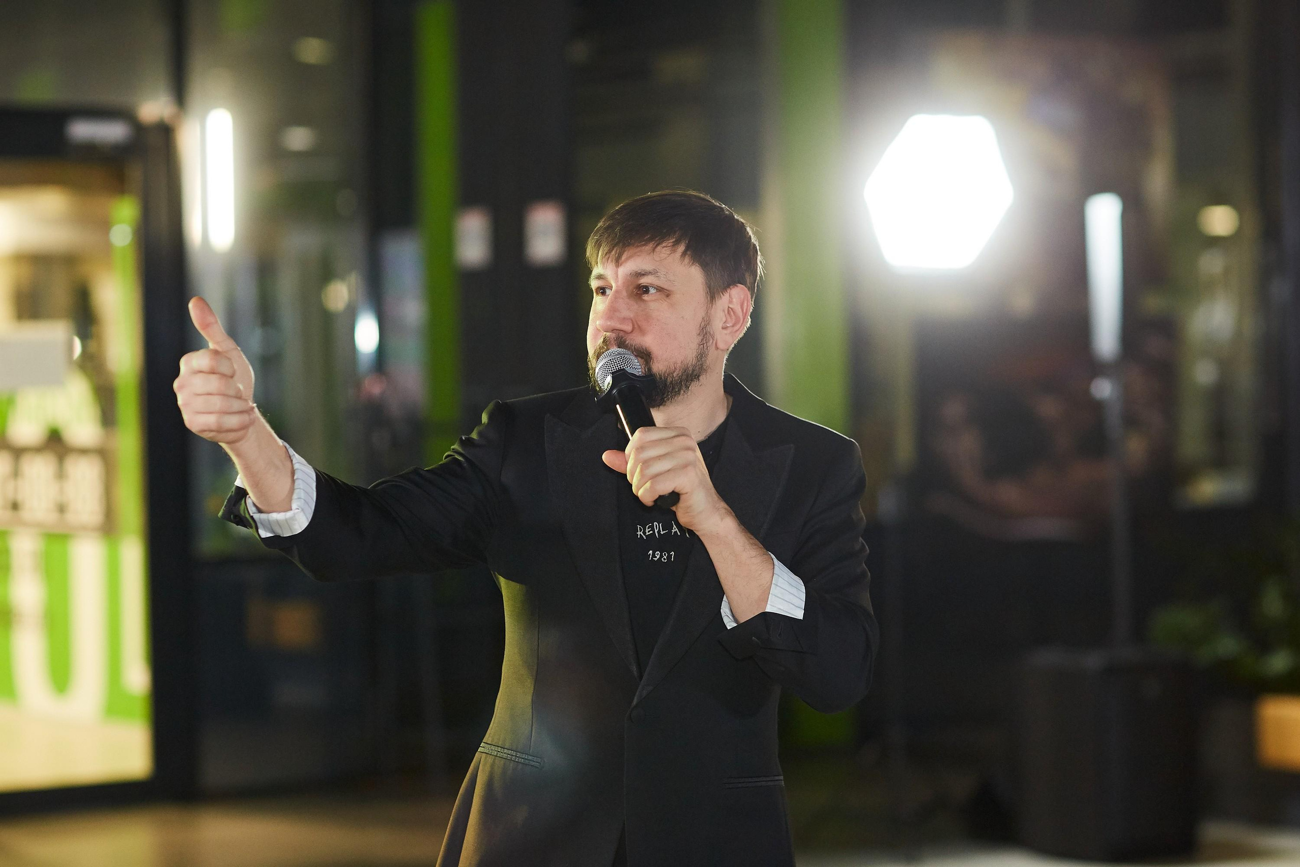 SOLLAB. Александр Осин — корпоративный и семейный фотограф в Москве