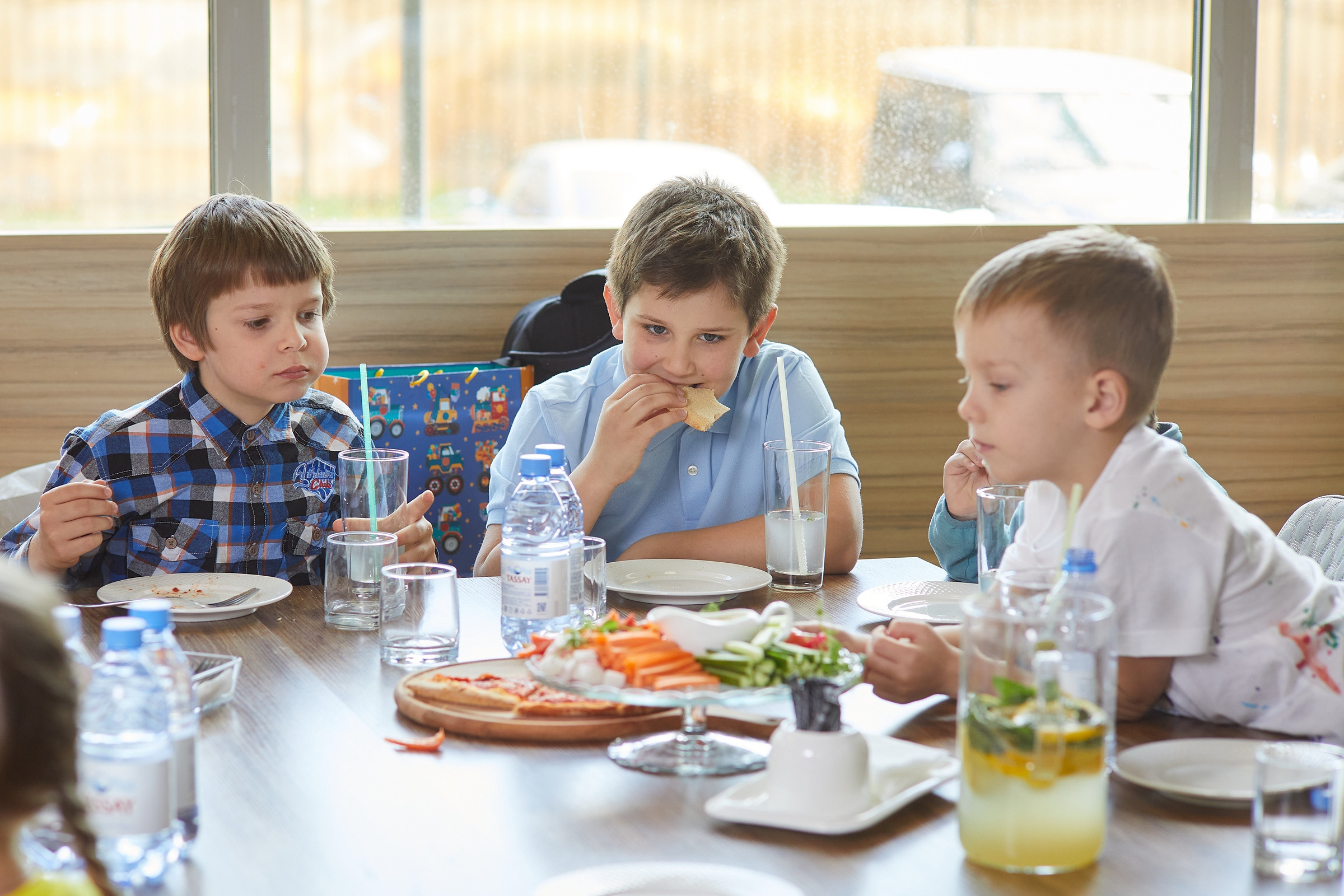 Ване 9 лет. Александр Осин — корпоративный и семейный фотограф в Москве