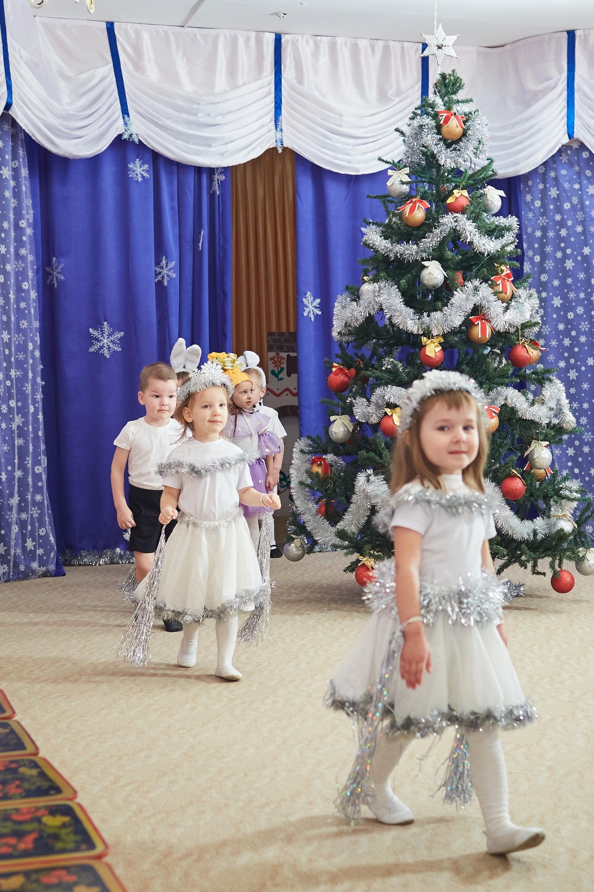 Утренник в саду Горошина. Александр Осин — корпоративный и семейный фотограф в Москве