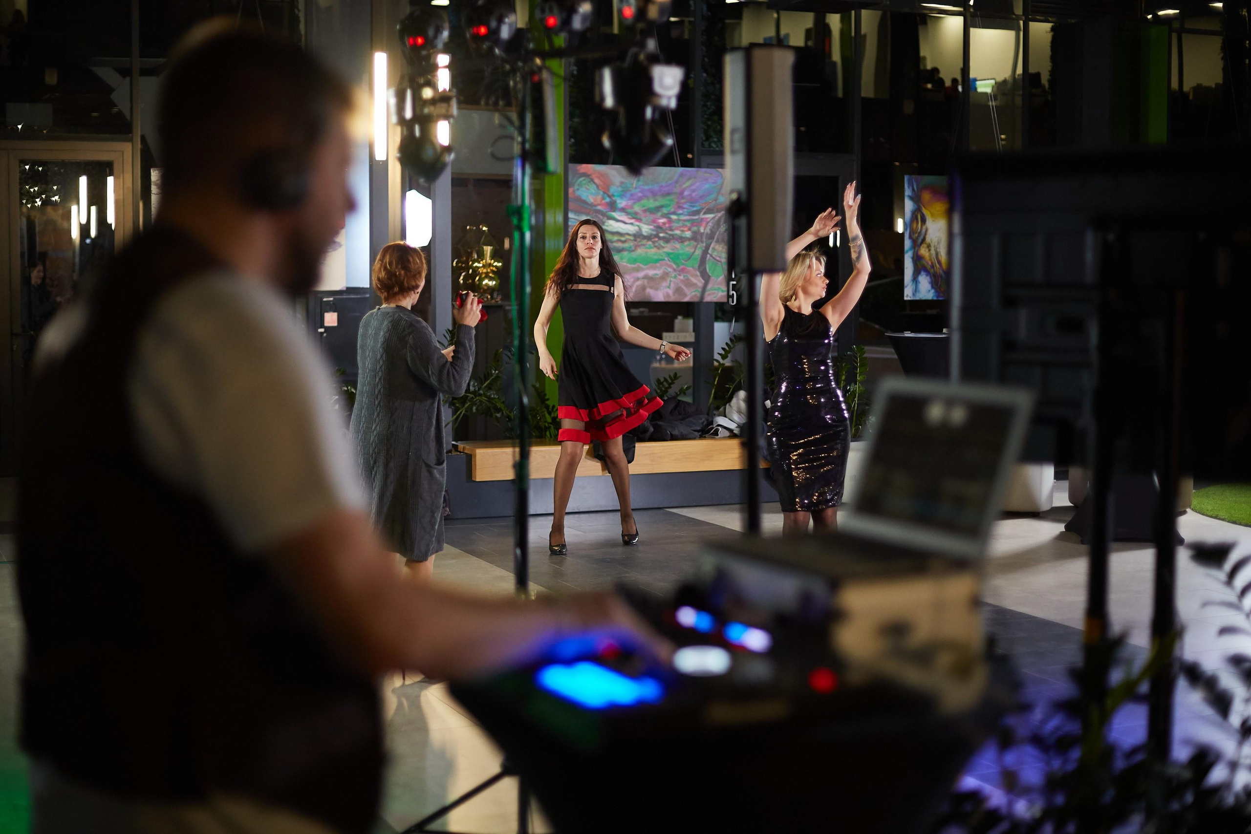 SOLLAB. Александр Осин — корпоративный и семейный фотограф в Москве