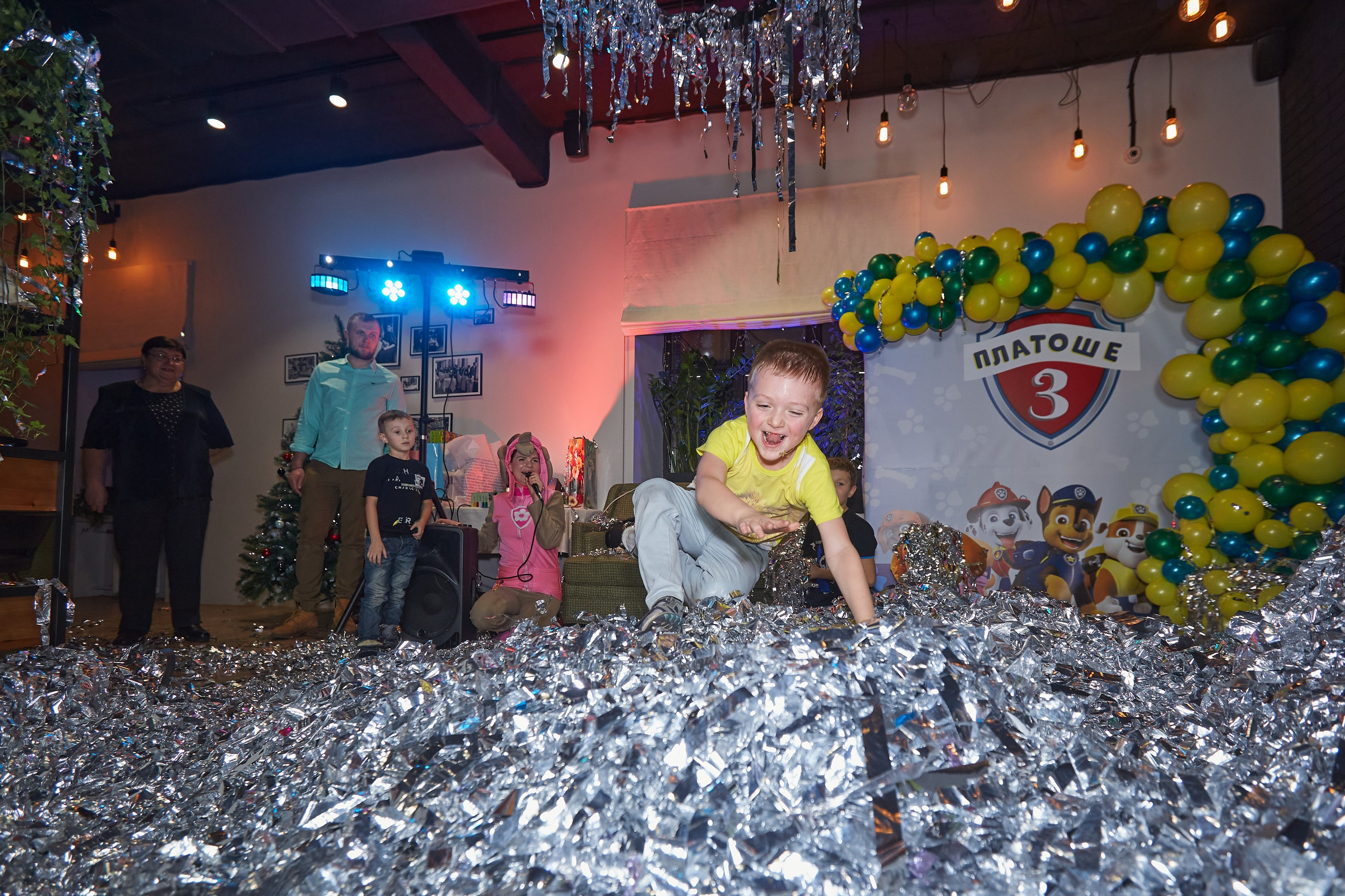 Платоше 3 года. Александр Осин — корпоративный и семейный фотограф в Москве