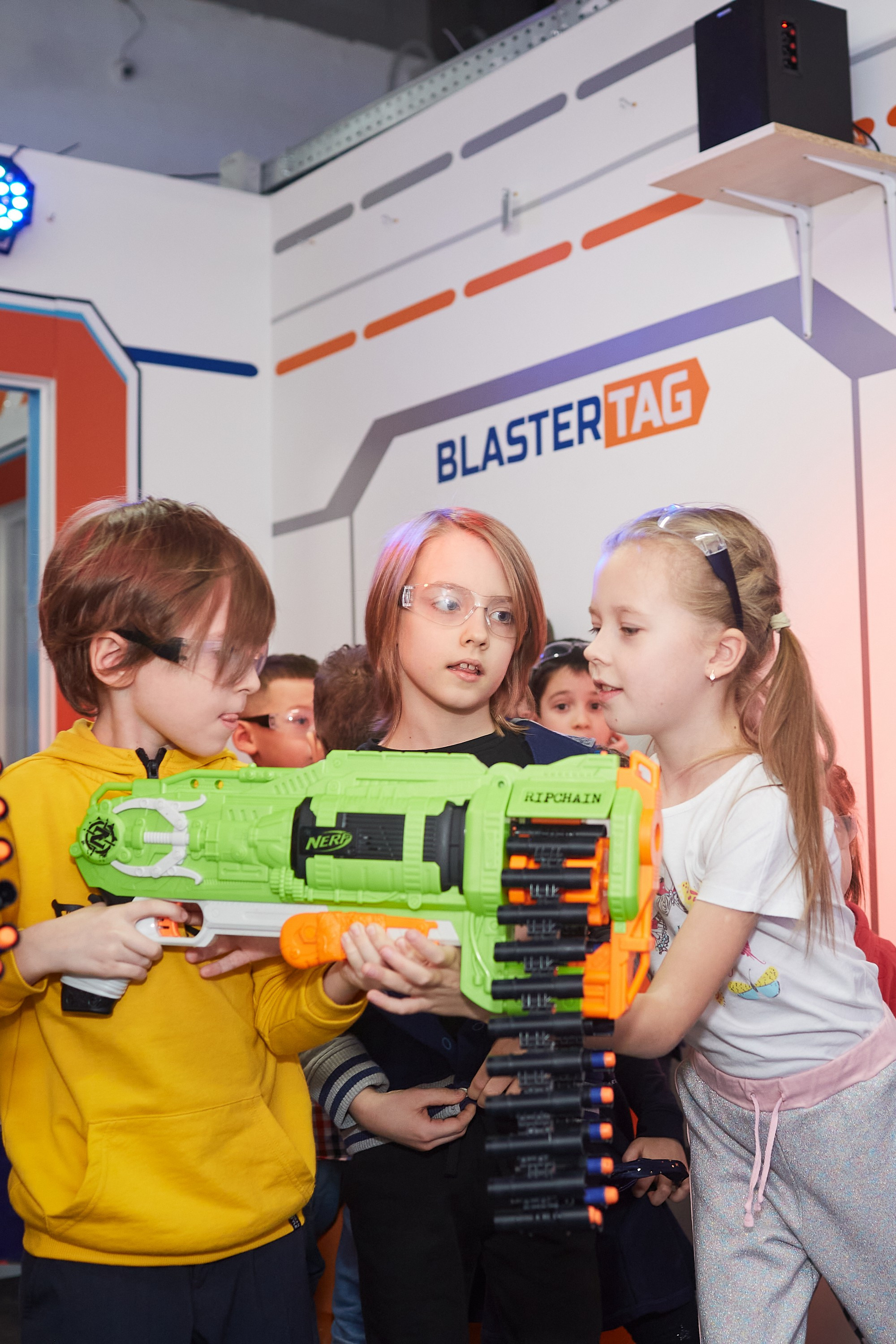 Отмечаем 8 лет в BlasterTag. Александр Осин — корпоративный и семейный фотограф в Москве