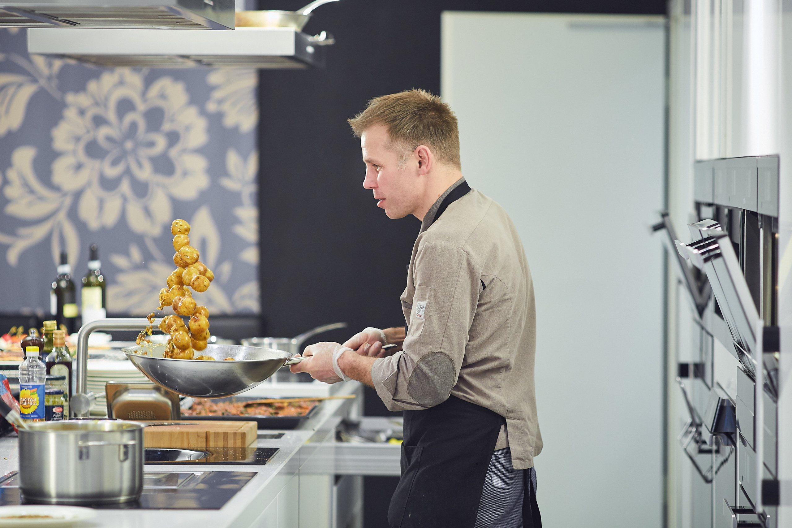 Гастроужин с Miele. Александр Осин — корпоративный и семейный фотограф в Москве