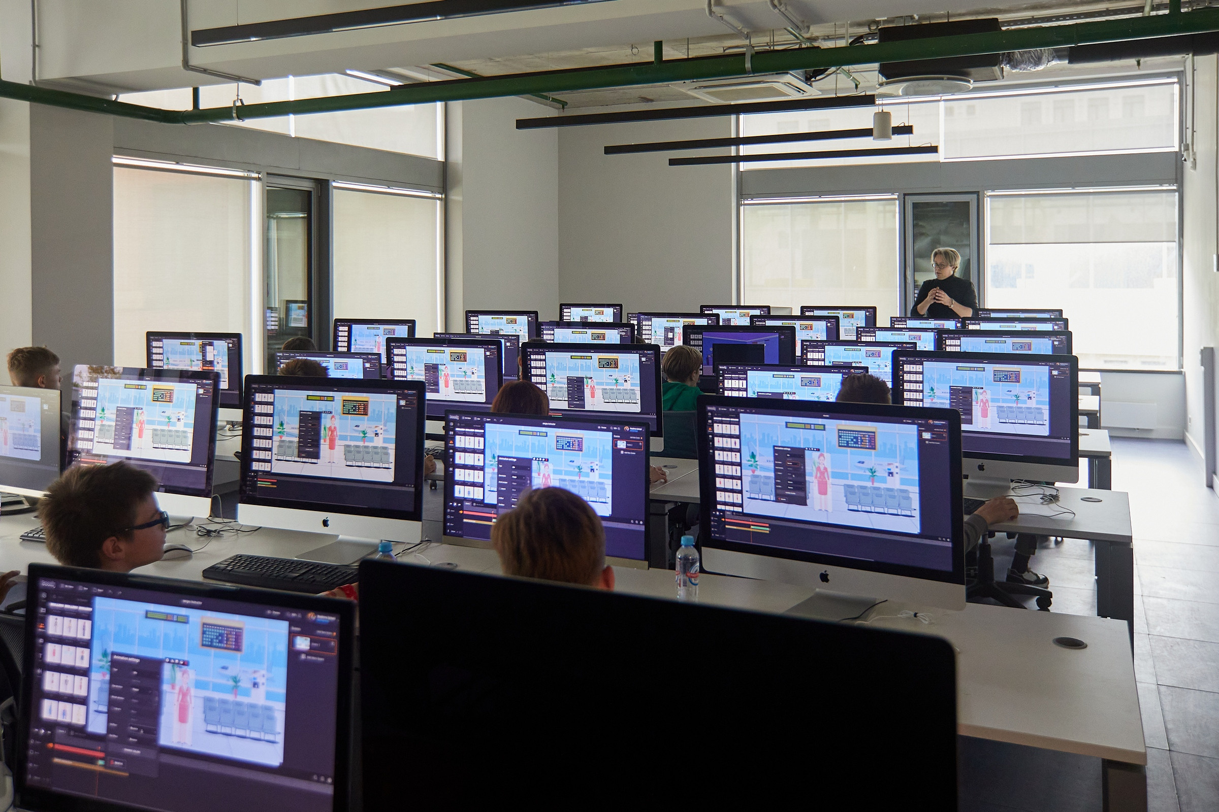 Новард PROFF в Технограде. Александр Осин — корпоративный и семейный фотограф в Москве