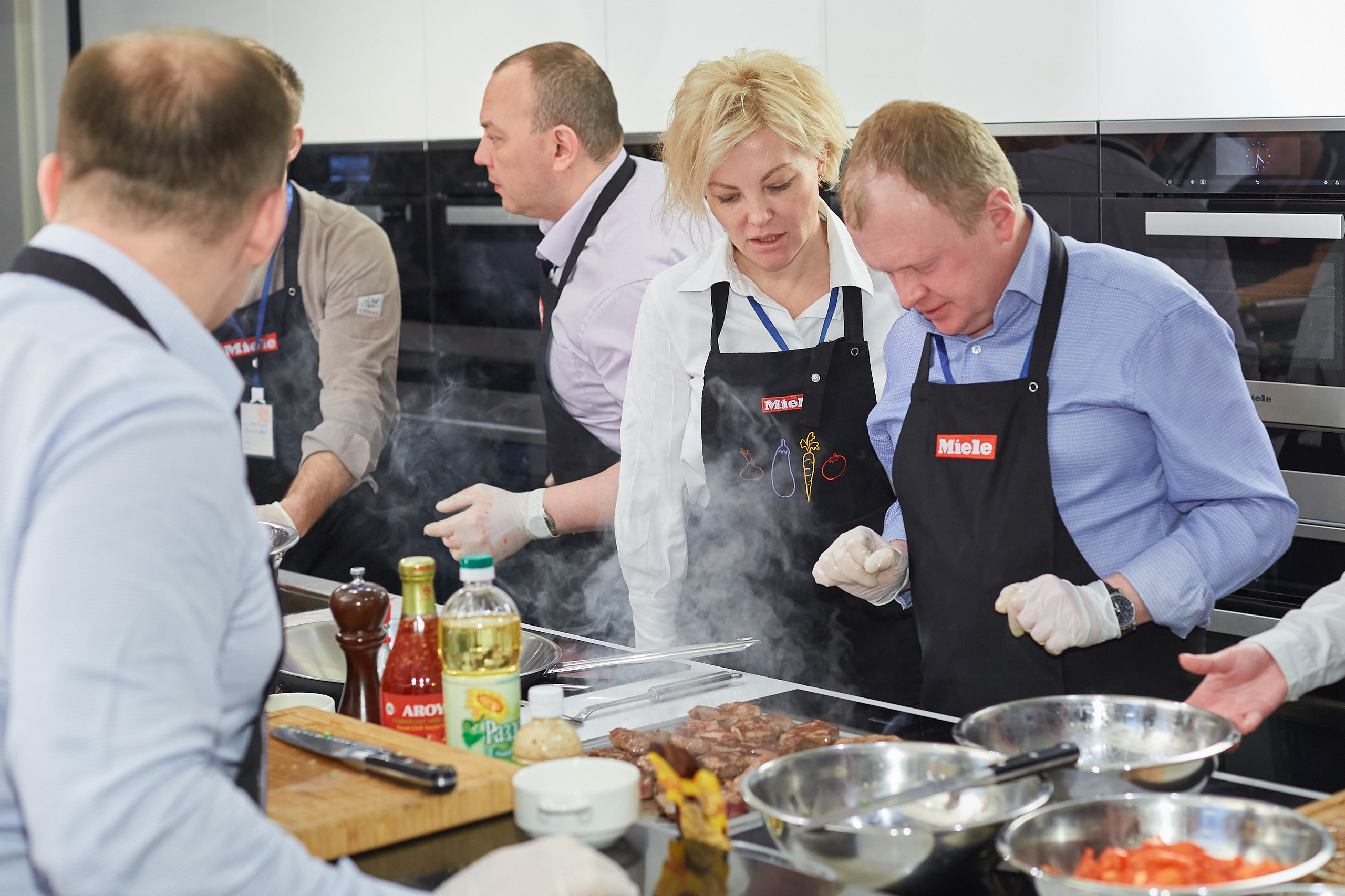 Готовим вместе с Miele. Александр Осин — корпоративный и семейный фотограф в Москве