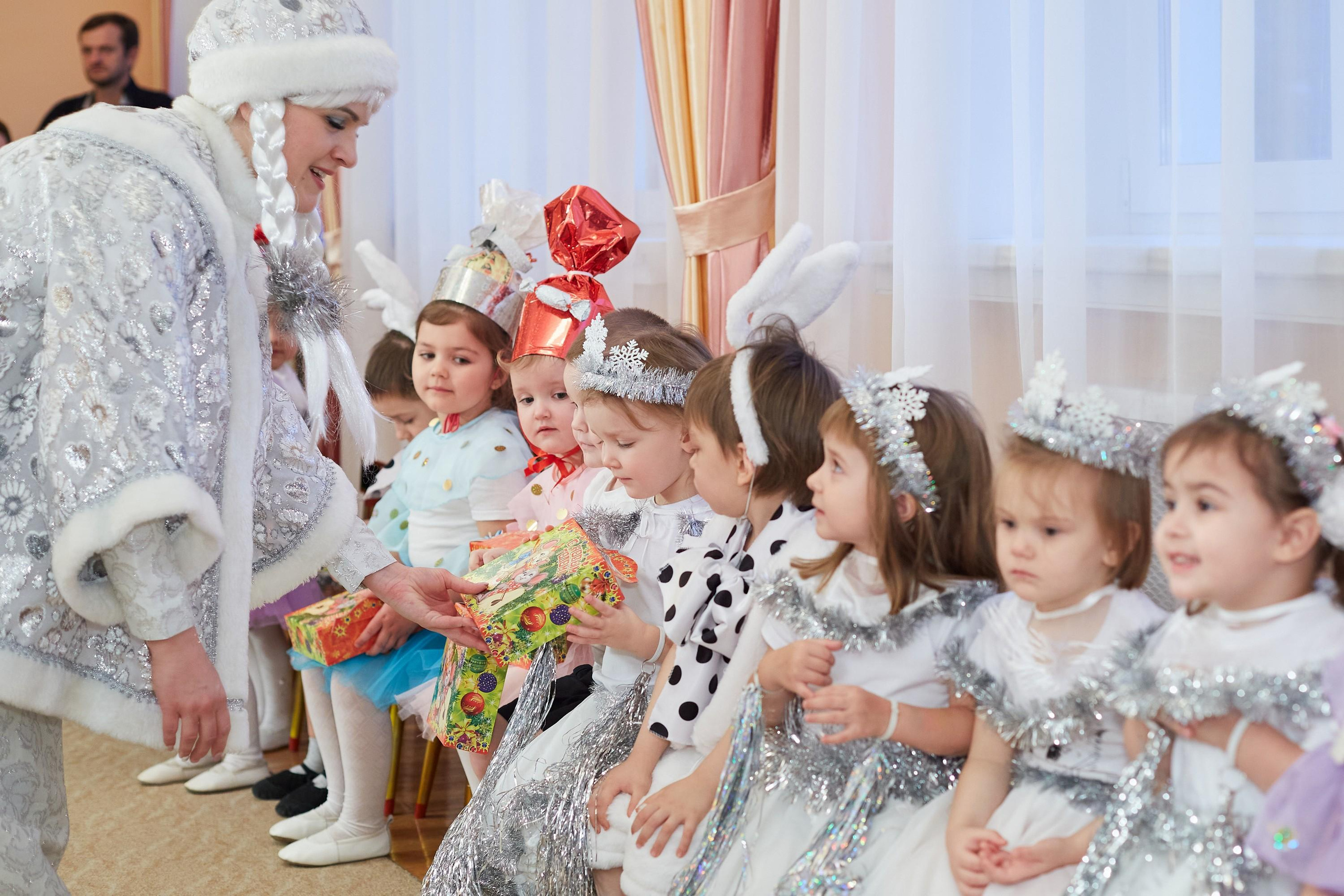 Утренник в саду Горошина. Александр Осин — корпоративный и семейный фотограф в Москве