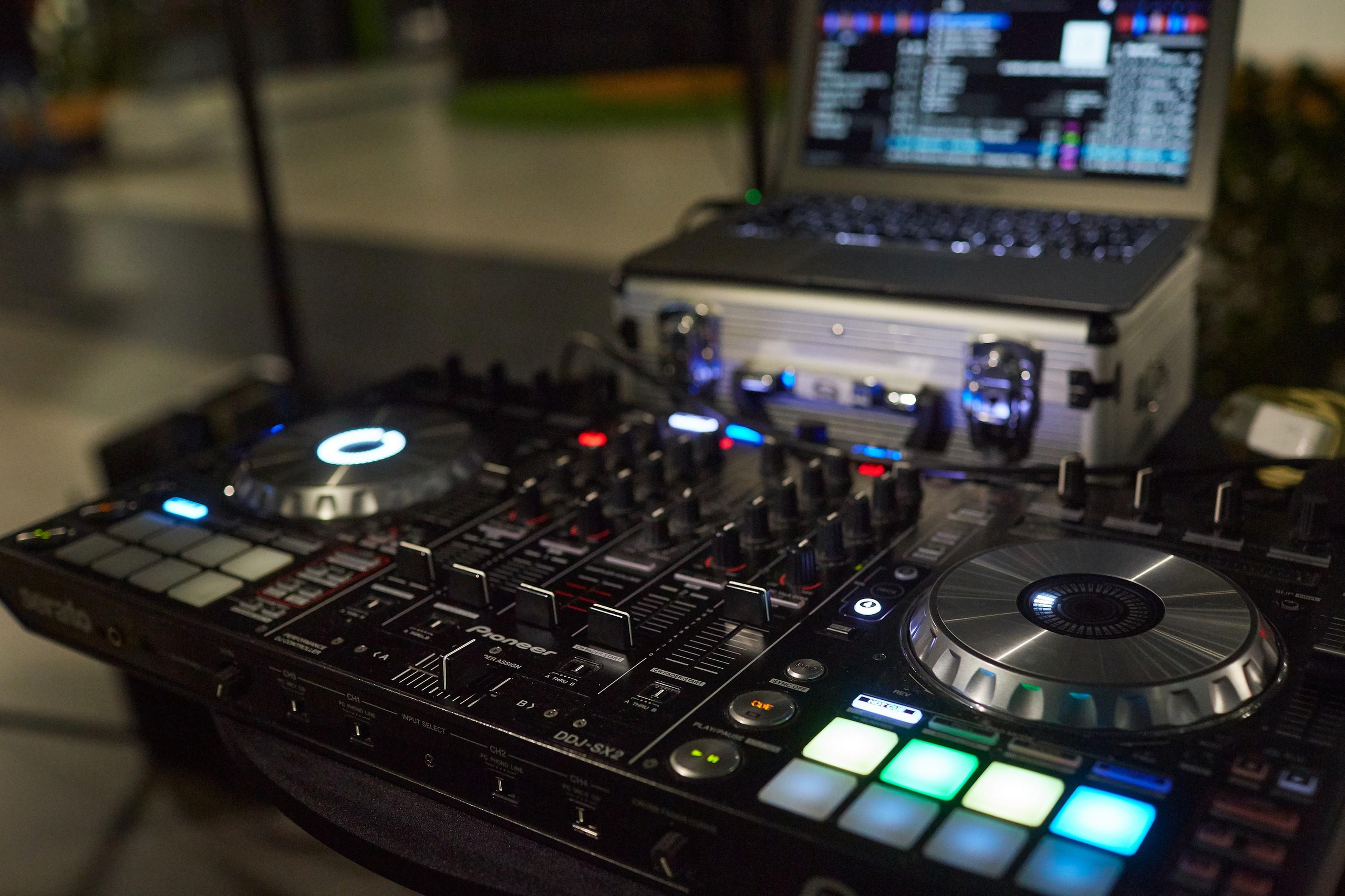 SOLLAB. Александр Осин — корпоративный и семейный фотограф в Москве