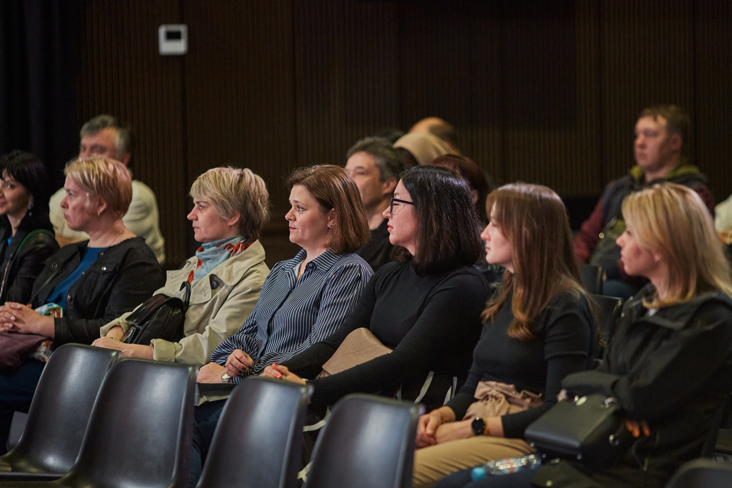 Новард PROFF в Технограде. Александр Осин — корпоративный и семейный фотограф в Москве