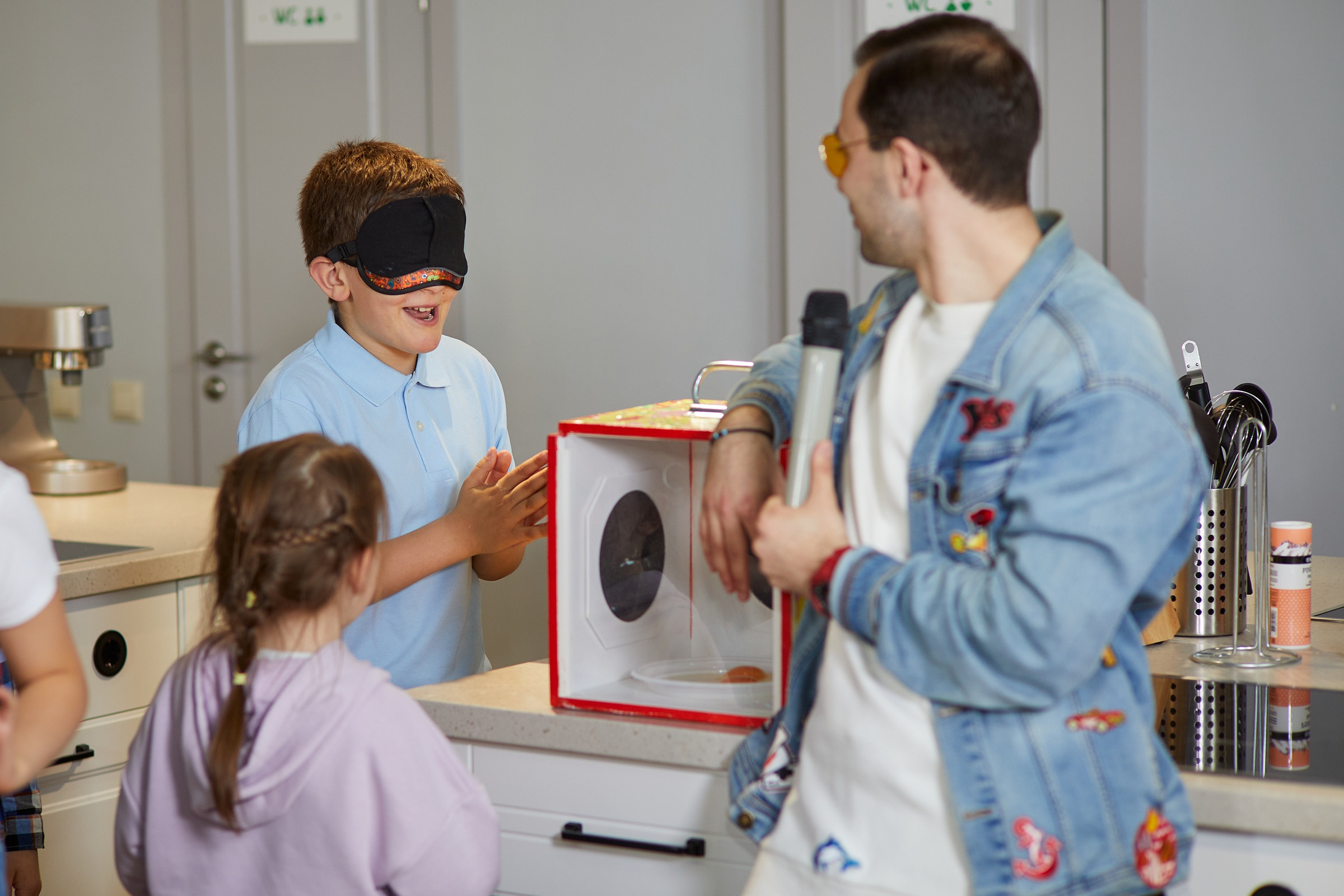 Ване 9 лет. Александр Осин — корпоративный и семейный фотограф в Москве