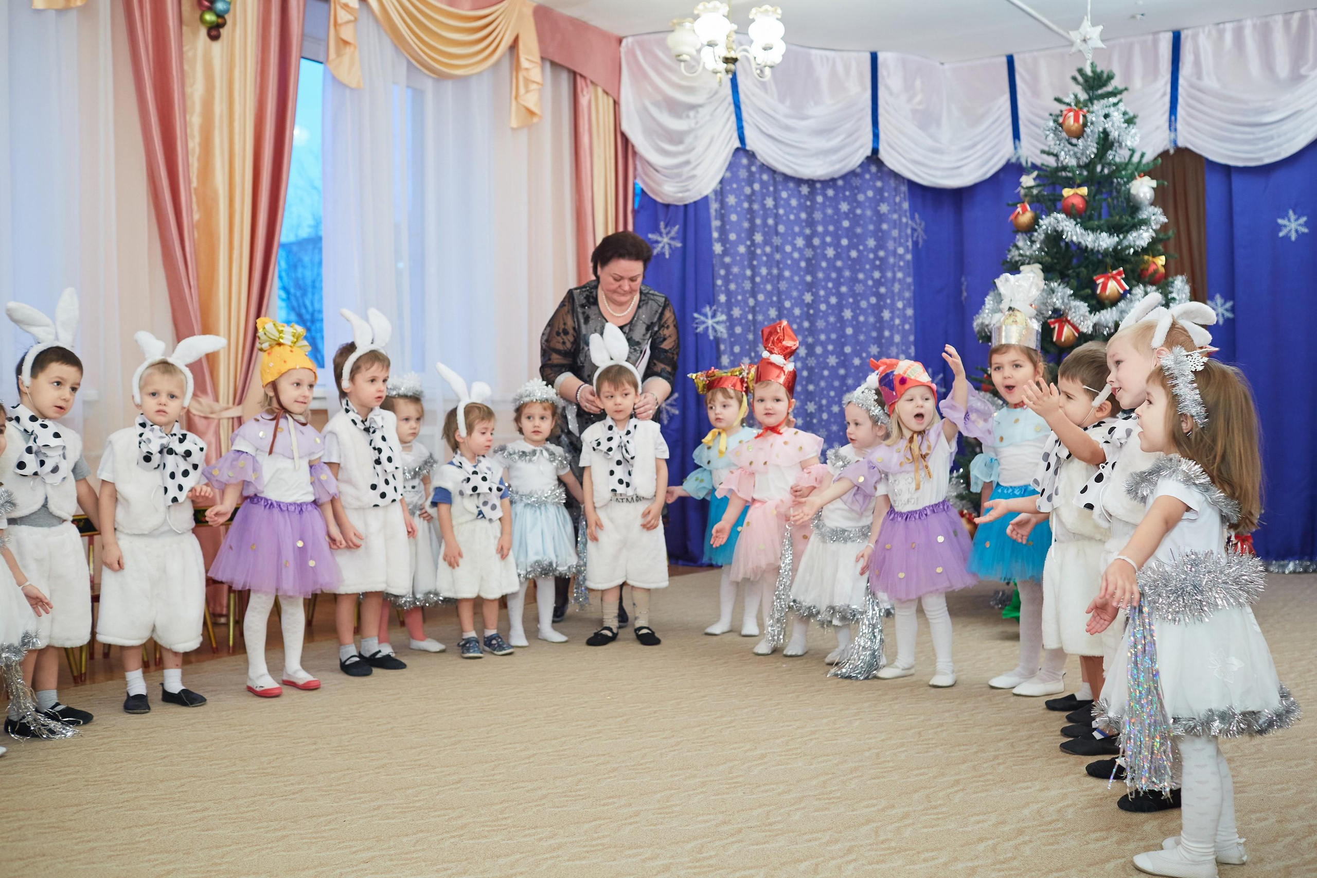 Утренник в саду Горошина. Александр Осин — корпоративный и семейный фотограф в Москве