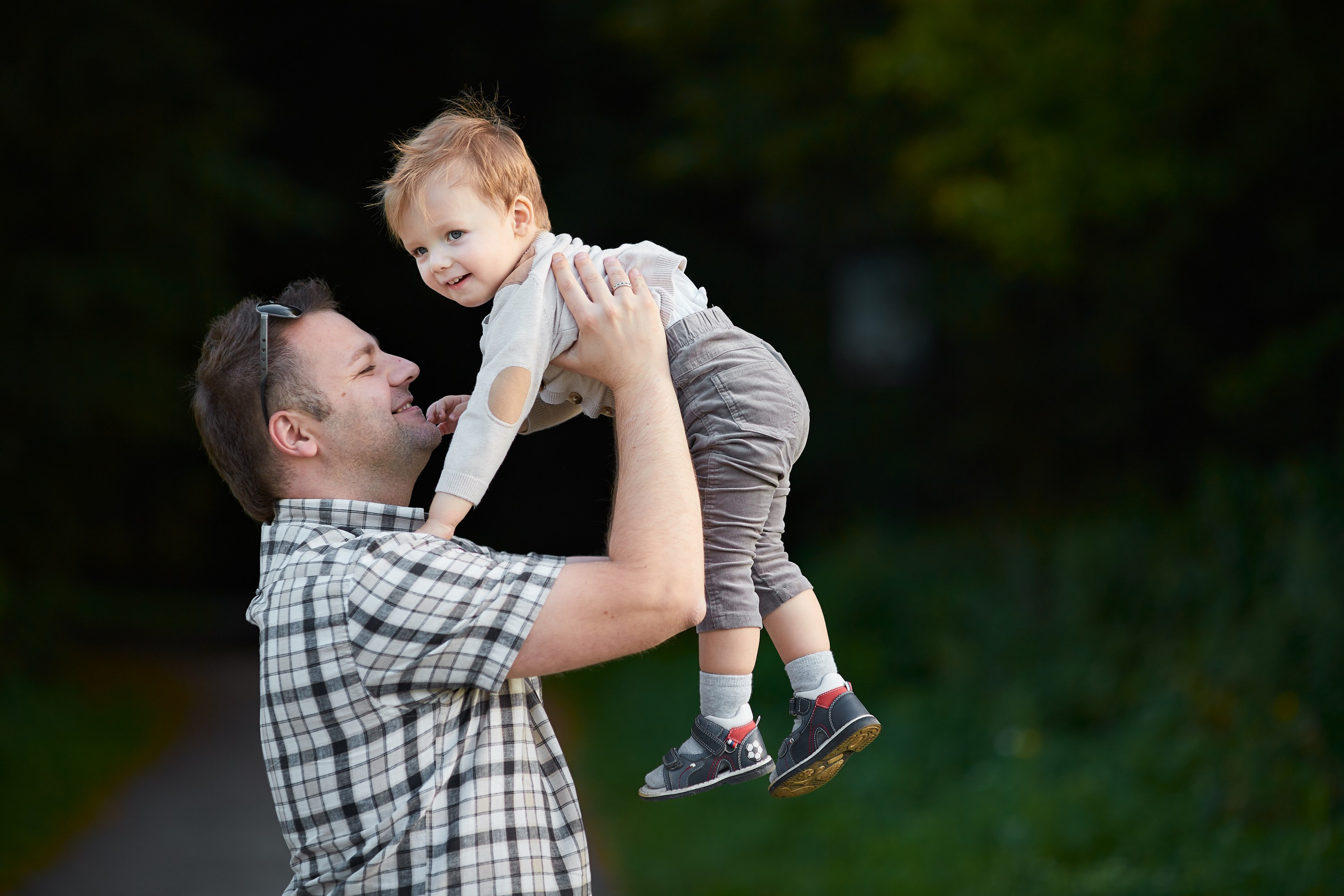 Фотопрогулка Ира-Влад. Александр Осин — корпоративный и семейный фотограф в Москве