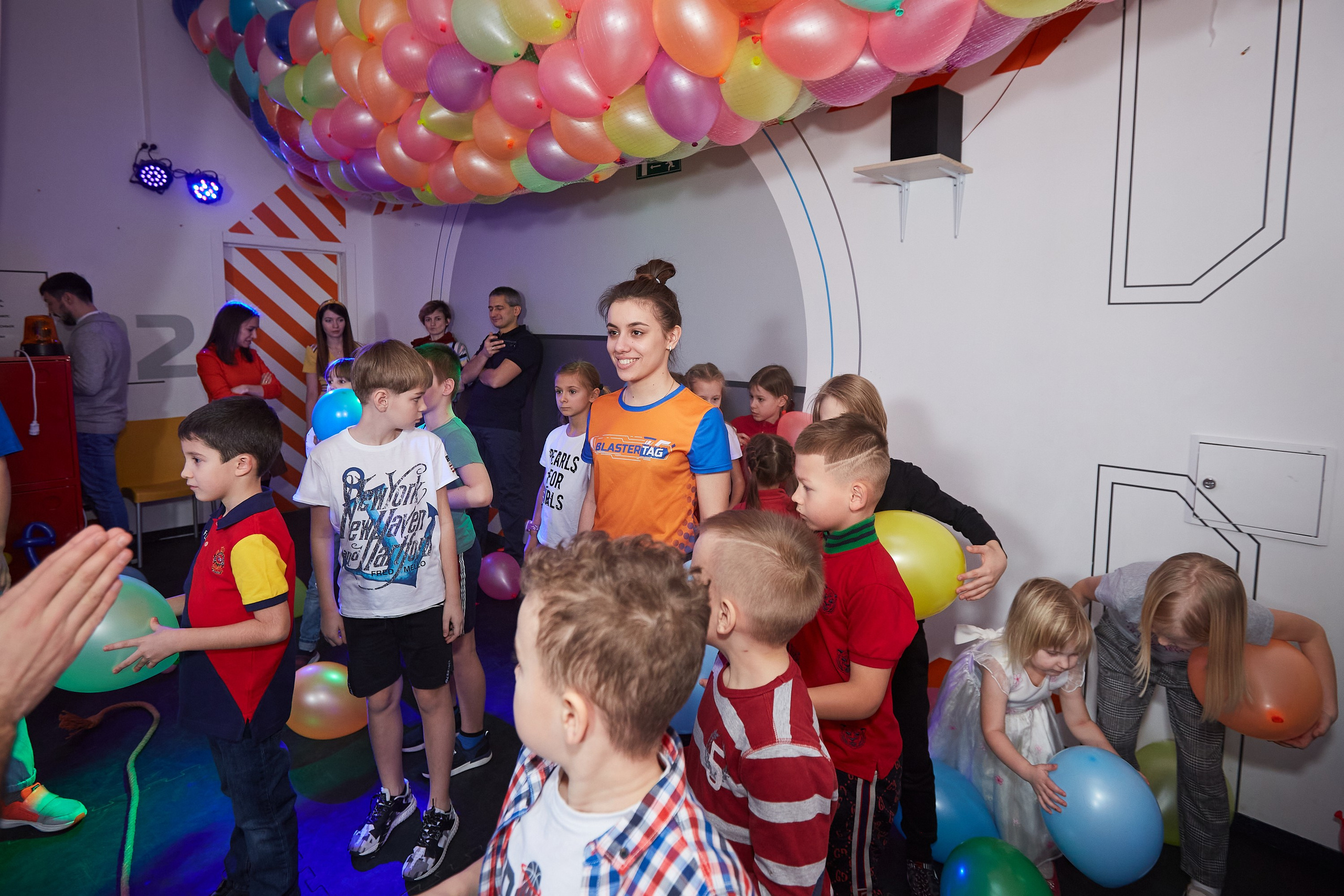 Отмечаем 8 лет в BlasterTag. Александр Осин — корпоративный и семейный фотограф в Москве