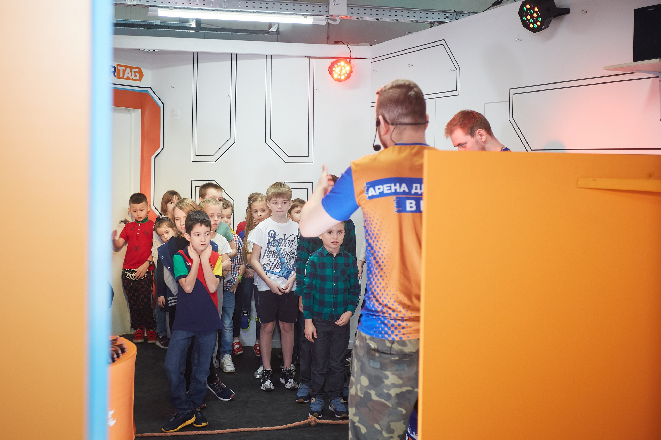 Отмечаем 8 лет в BlasterTag. Александр Осин — корпоративный и семейный фотограф в Москве