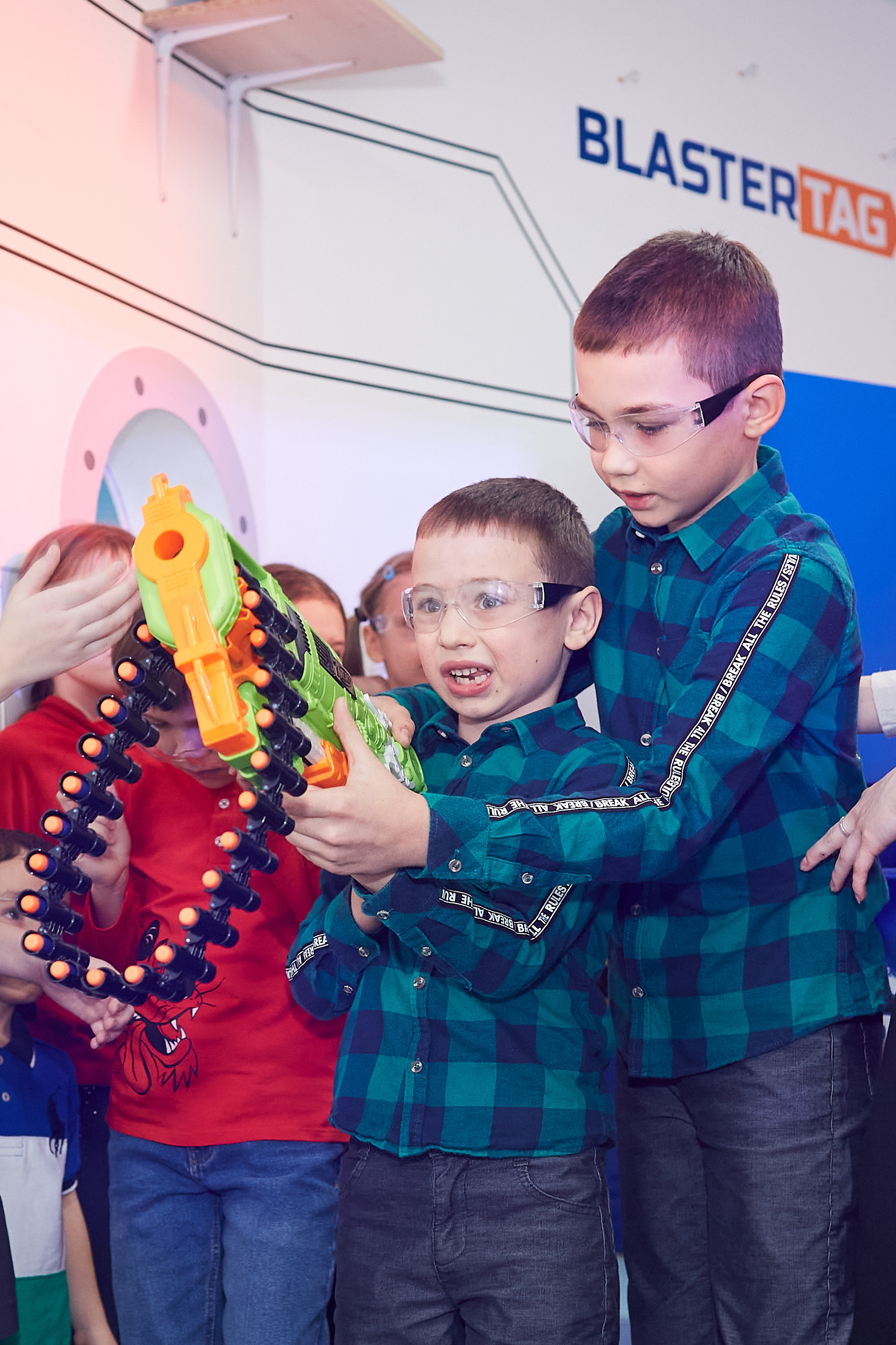 Отмечаем 8 лет в BlasterTag. Александр Осин — корпоративный и семейный фотограф в Москве