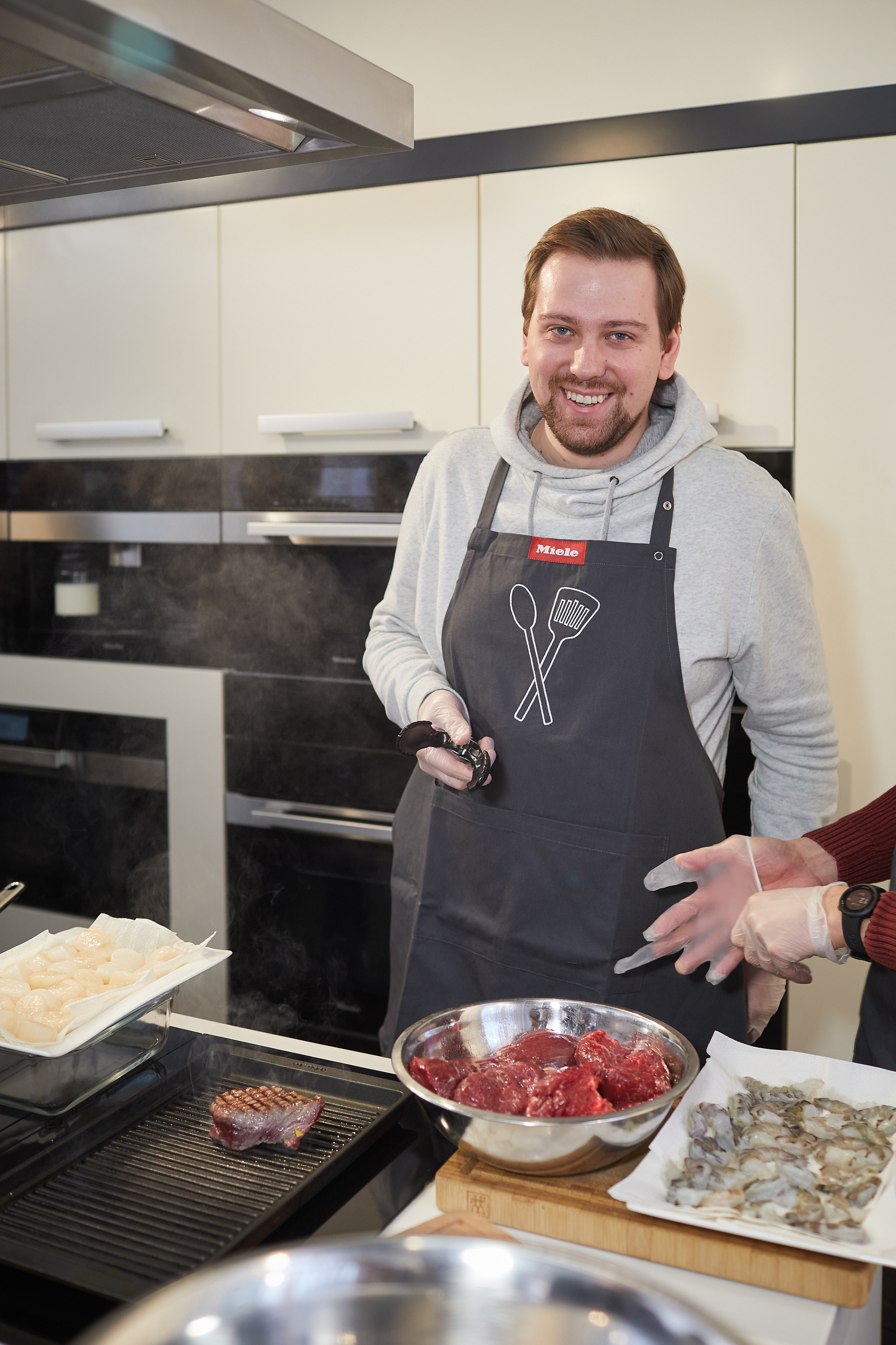 Готовим с техникой Miele. Александр Осин — корпоративный и семейный фотограф в Москве