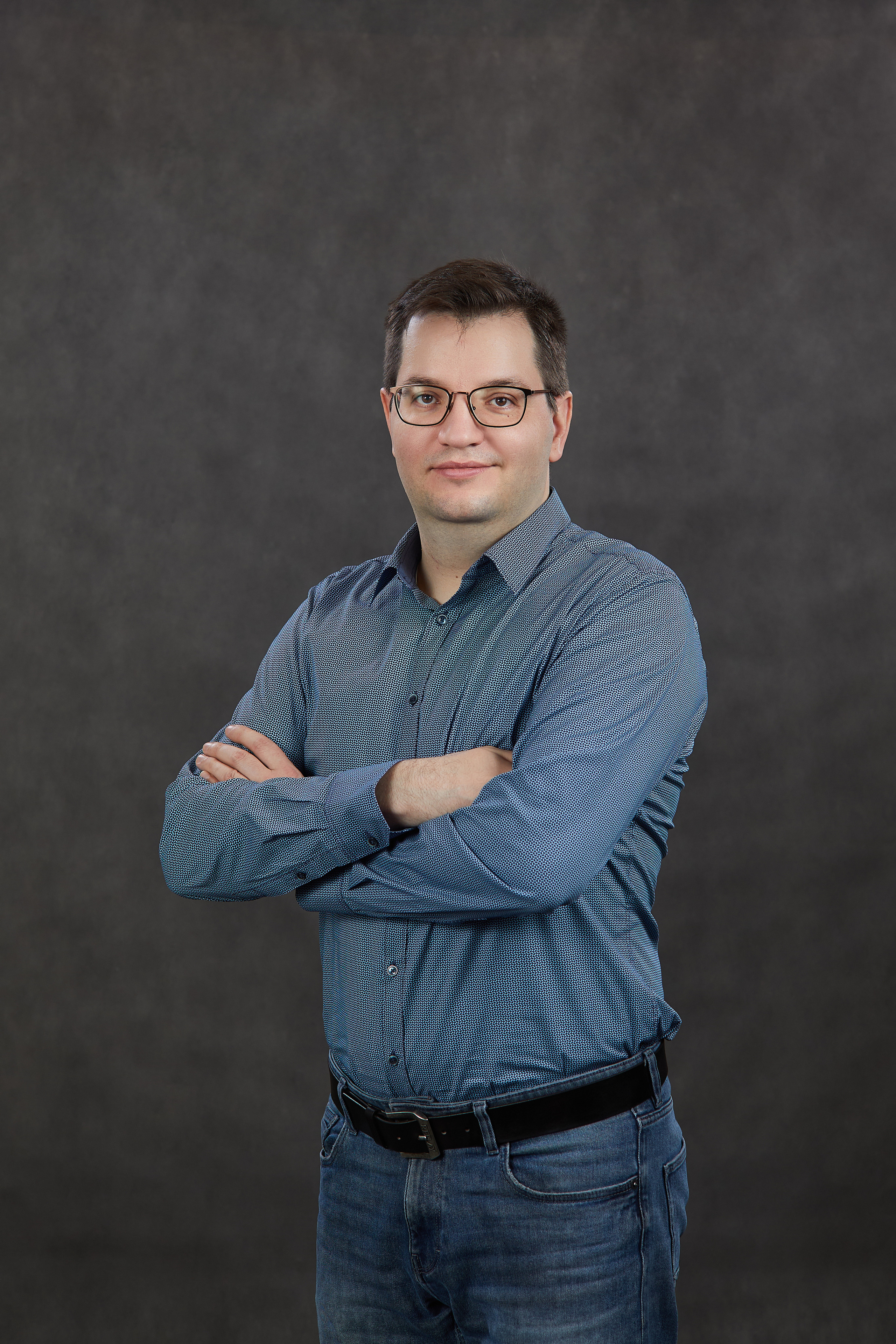 Академия БИМ. Александр Осин — корпоративный и семейный фотограф в Москве