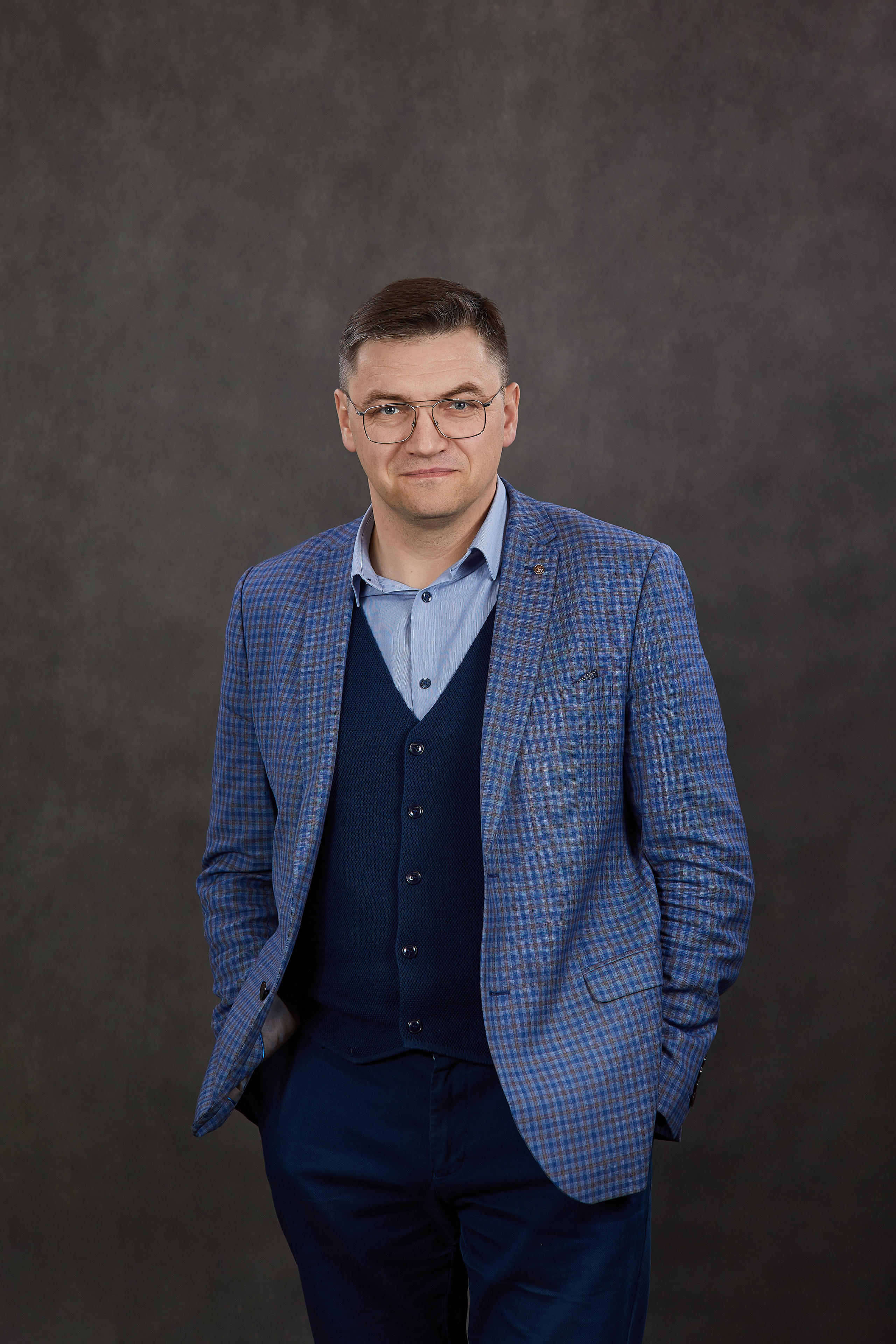 Академия БИМ. Александр Осин — корпоративный и семейный фотограф в Москве