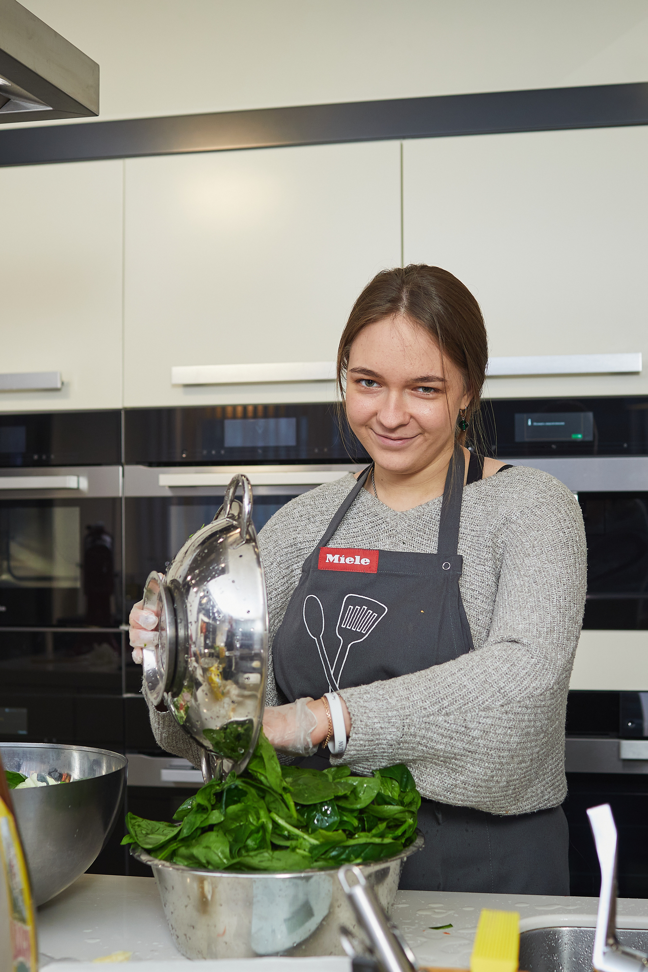 Готовим с техникой Miele. Александр Осин — корпоративный и семейный фотограф в Москве