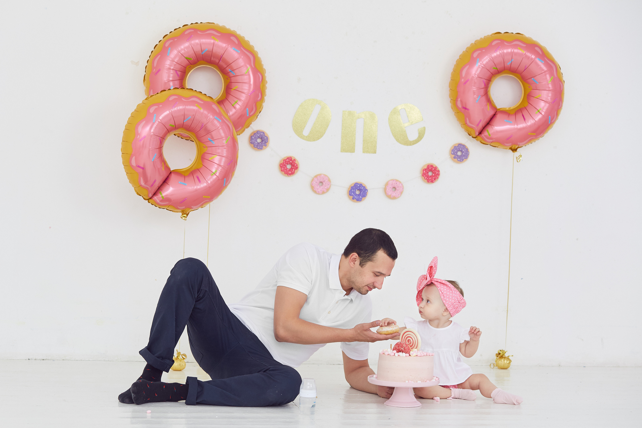 Пончиковый Smash Cake. Александр Осин — корпоративный и семейный фотограф в Москве