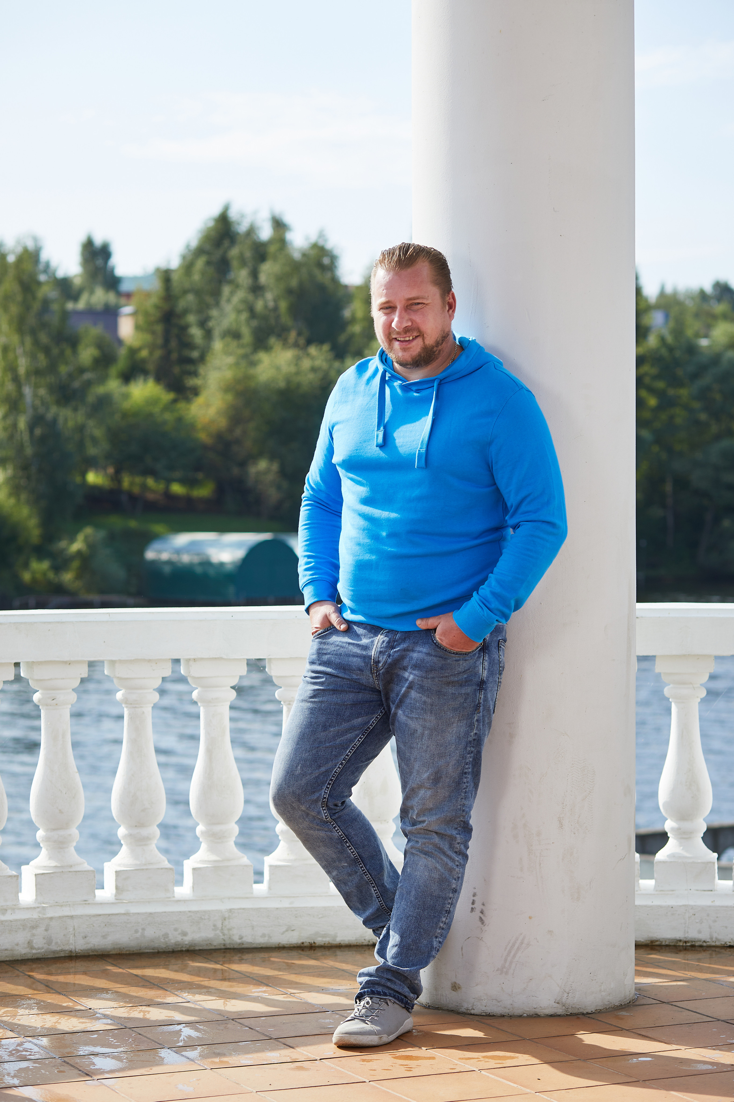 Фотопрогулка Белом Береге. Александр Осин — корпоративный и семейный фотограф в Москве