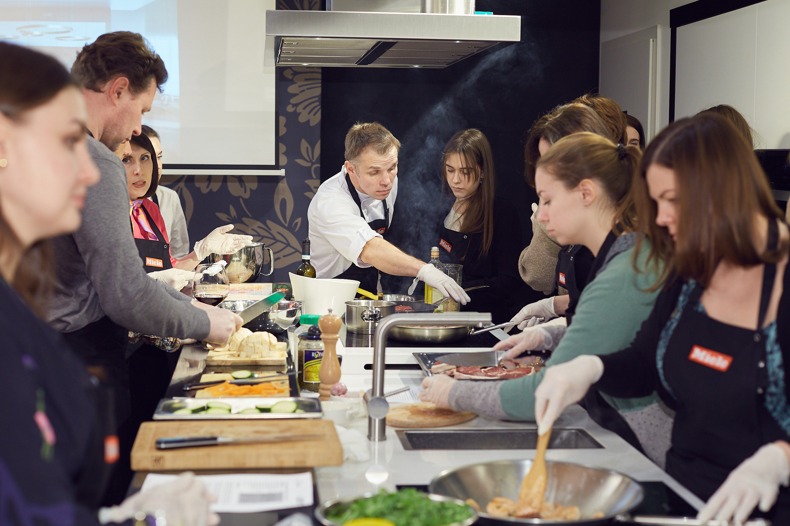 Награждение в Miele. Александр Осин — корпоративный и семейный фотограф в Москве