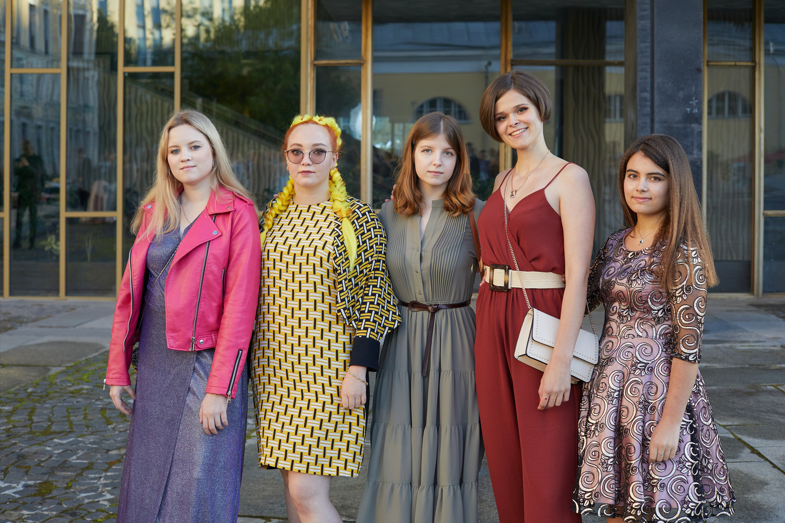 Выпускники Гимназии им Капцовых. Александр Осин — корпоративный и семейный фотограф в Москве