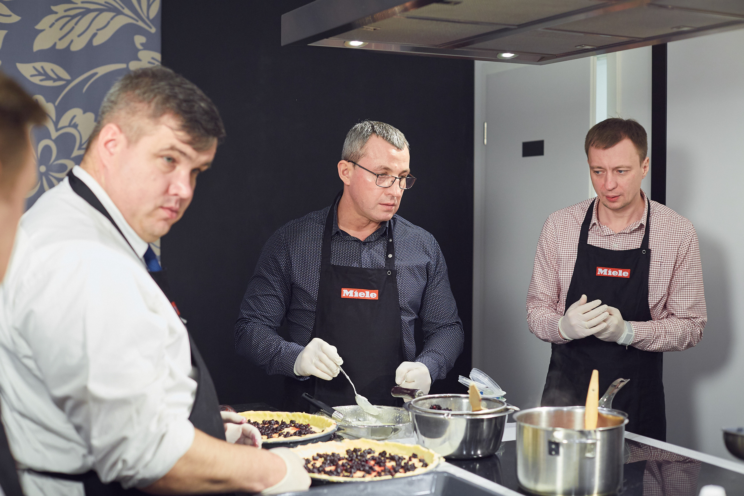 Гастроужин с Miele. Александр Осин — корпоративный и семейный фотограф в Москве