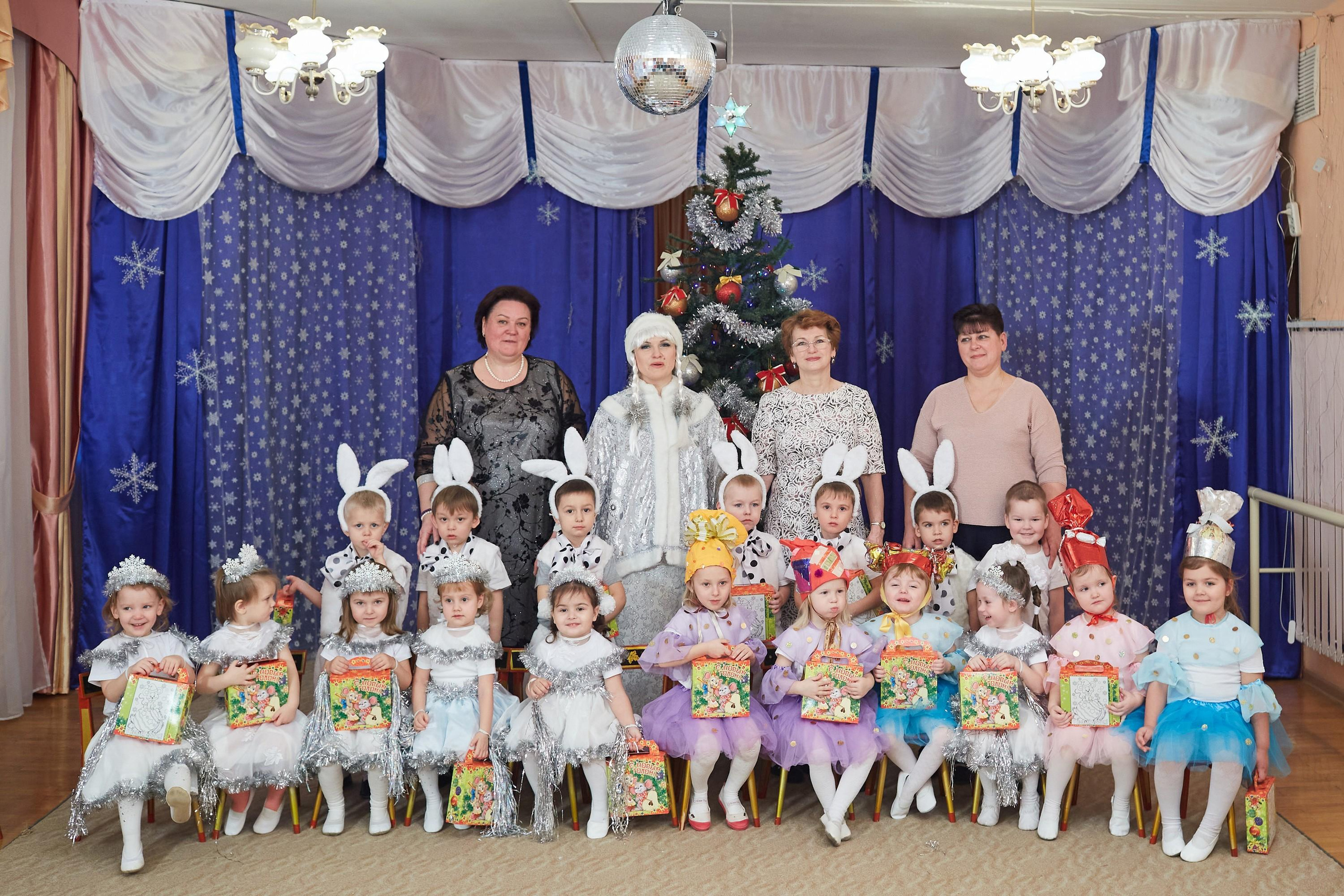 Утренник в саду Горошина. Александр Осин — корпоративный и семейный фотограф в Москве