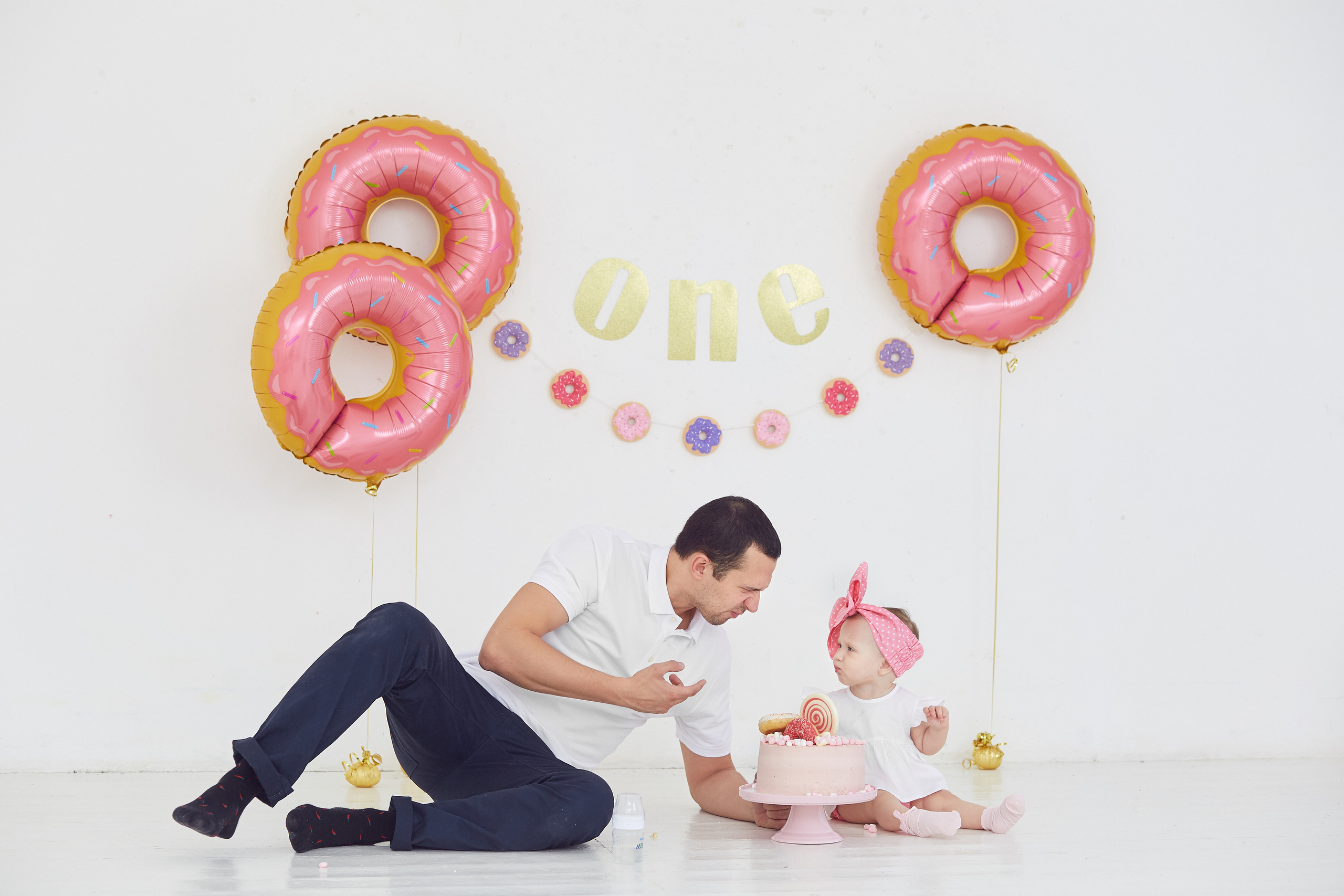 Пончиковый Smash Cake. Александр Осин — корпоративный и семейный фотограф в Москве