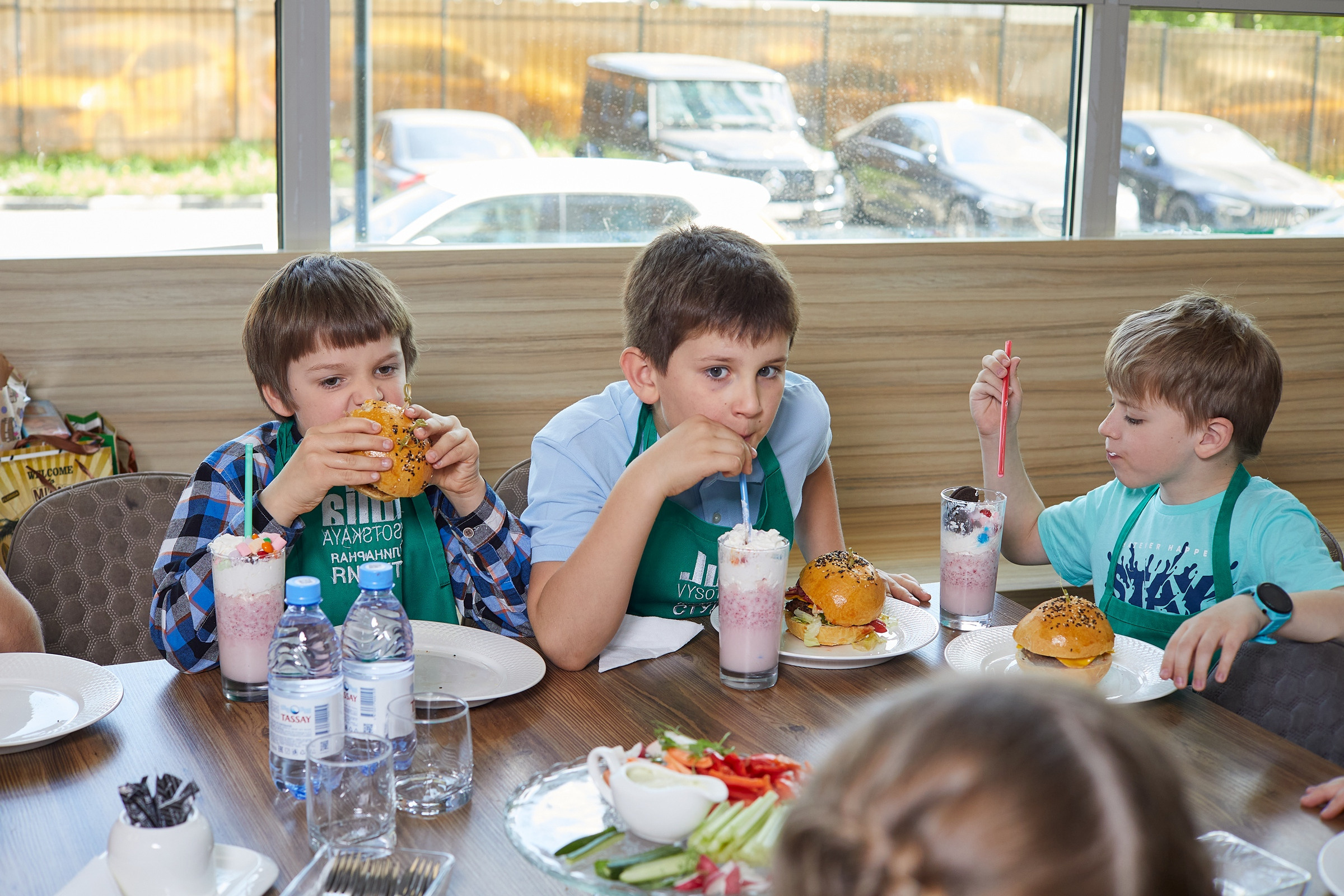 Ване 9 лет. Александр Осин — корпоративный и семейный фотограф в Москве