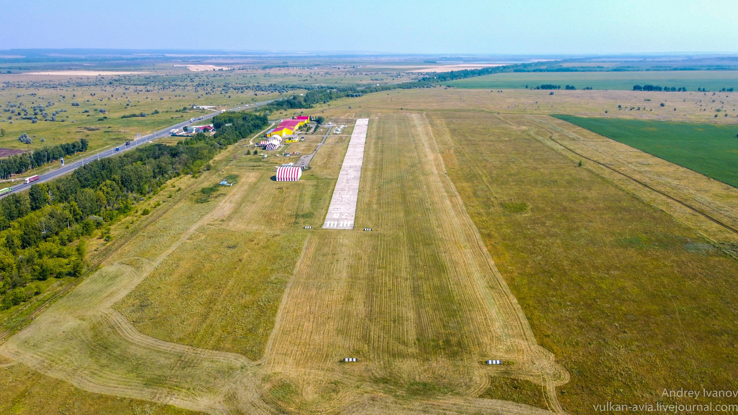 Амдерма — наука (2020 г.). Фотоальбом показывающий увлекательный мир авиации и мир медведей Андрея Иванова