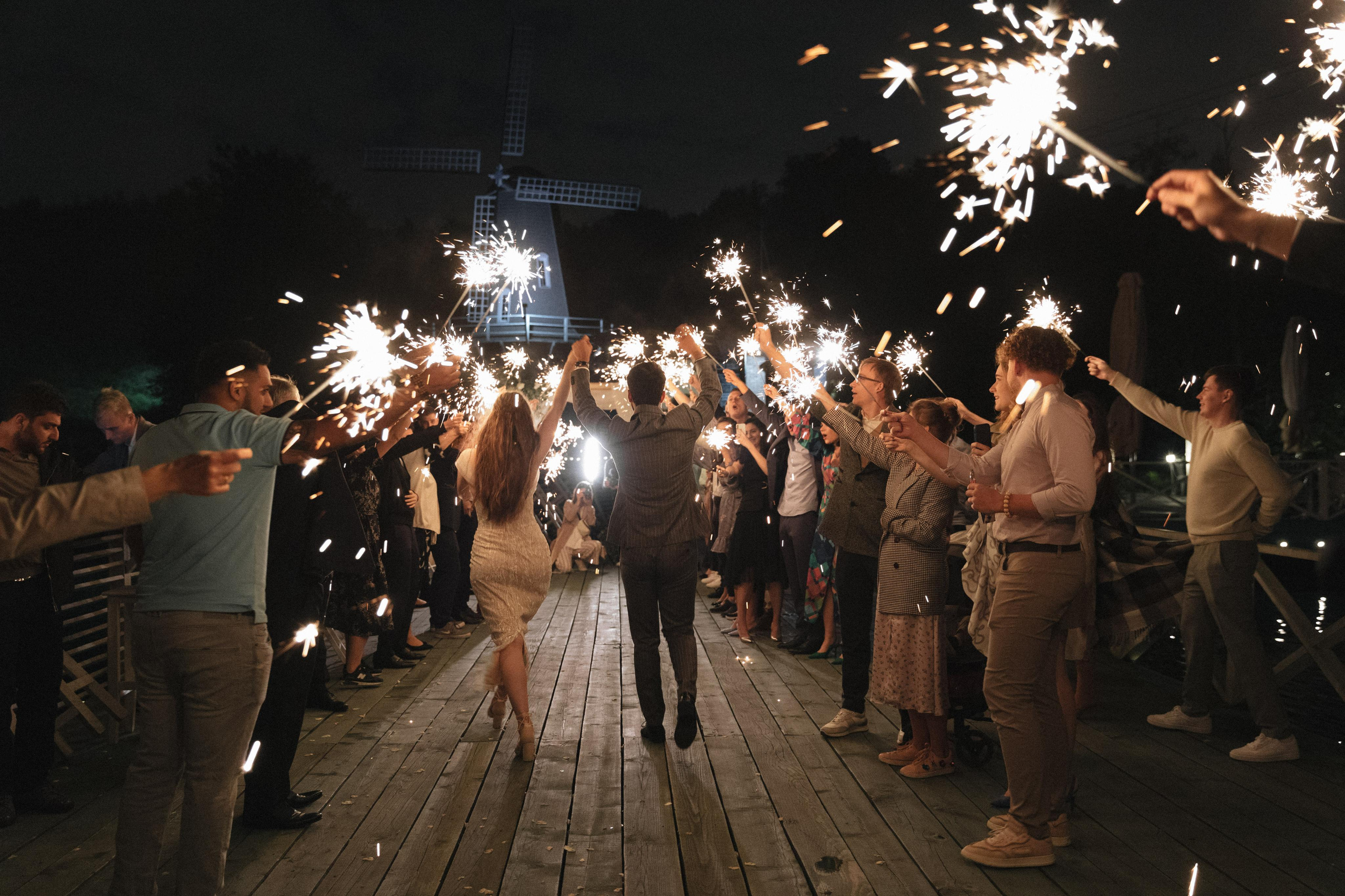 Касания и объятия прекрасное проявление любви. Свадебный фотограф в Москве Кристина Засухина