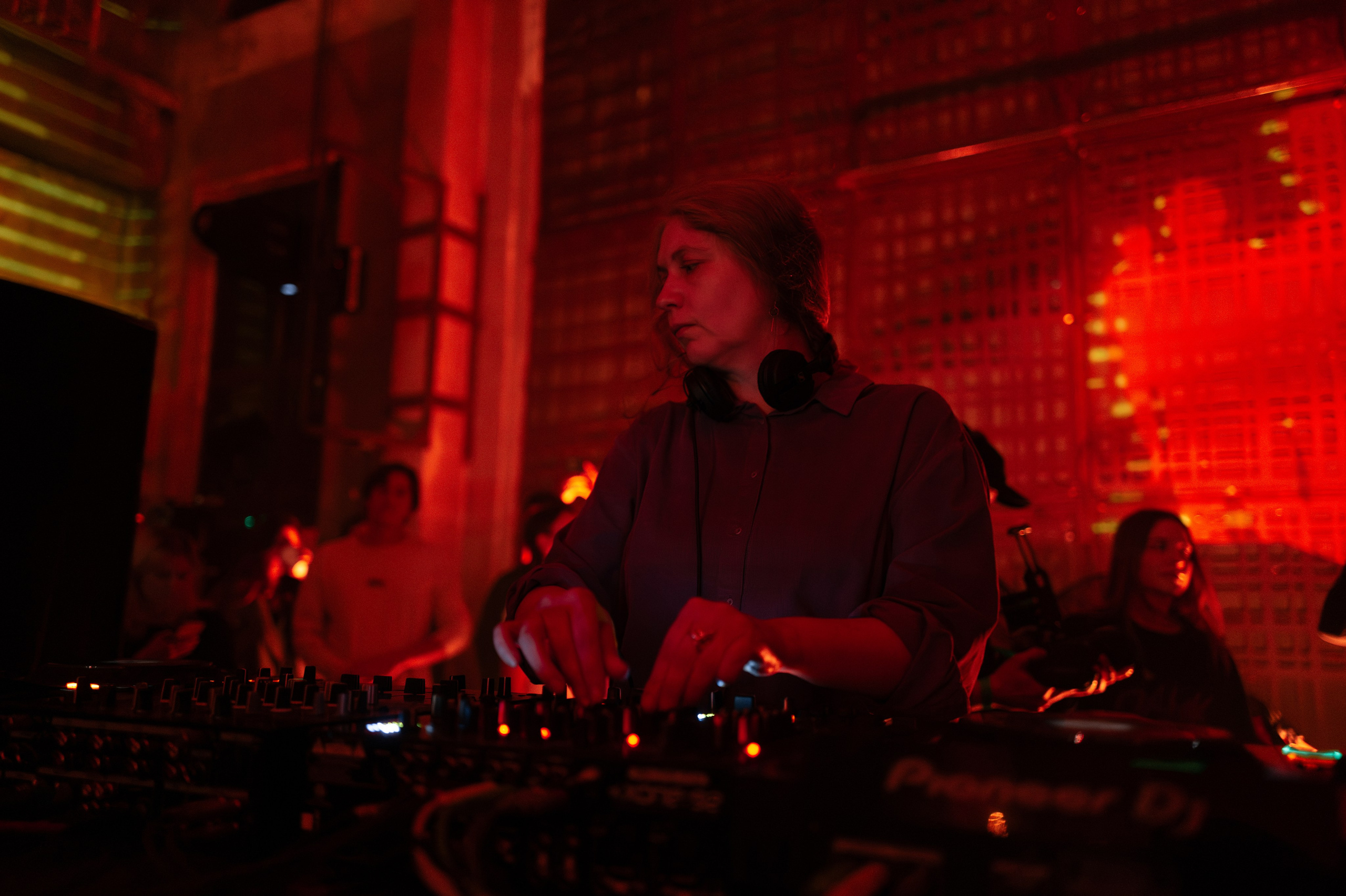 SICK YEARS, ARMA ╳ SILA SVETA. @tomrus: Рустам Шагиморданов — фотограф