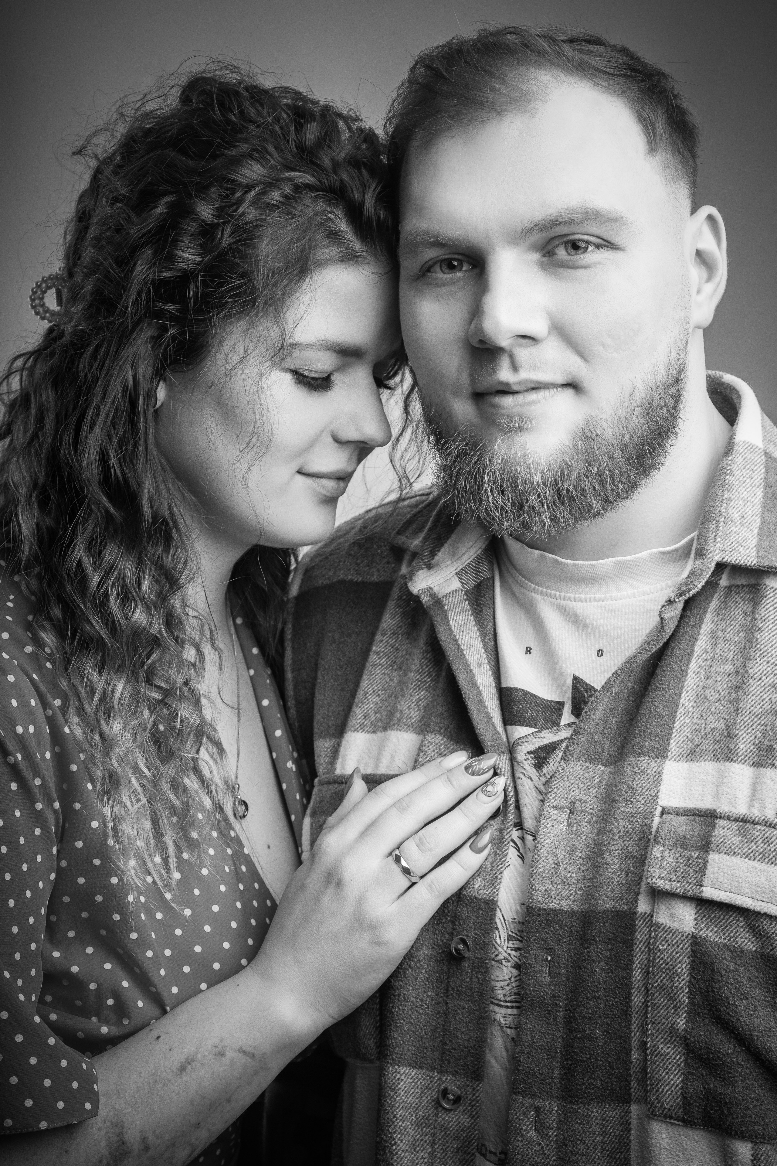 Даниил и Татьяна. Команда фотографов и дизайнеров в Егорьевске