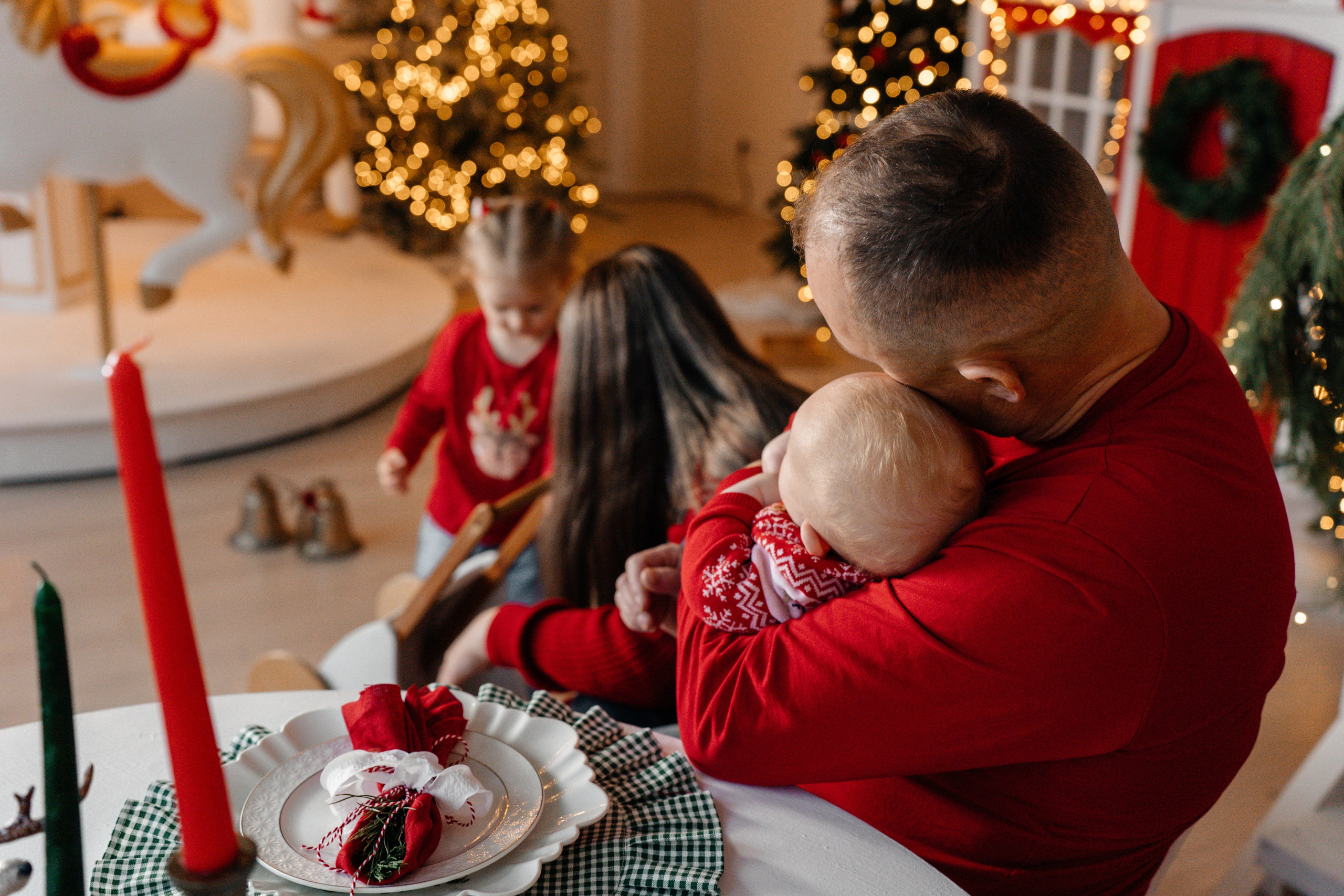 Семейная новогодняя история. Ваш семейный фотограф в Минске — Вика Трегубова