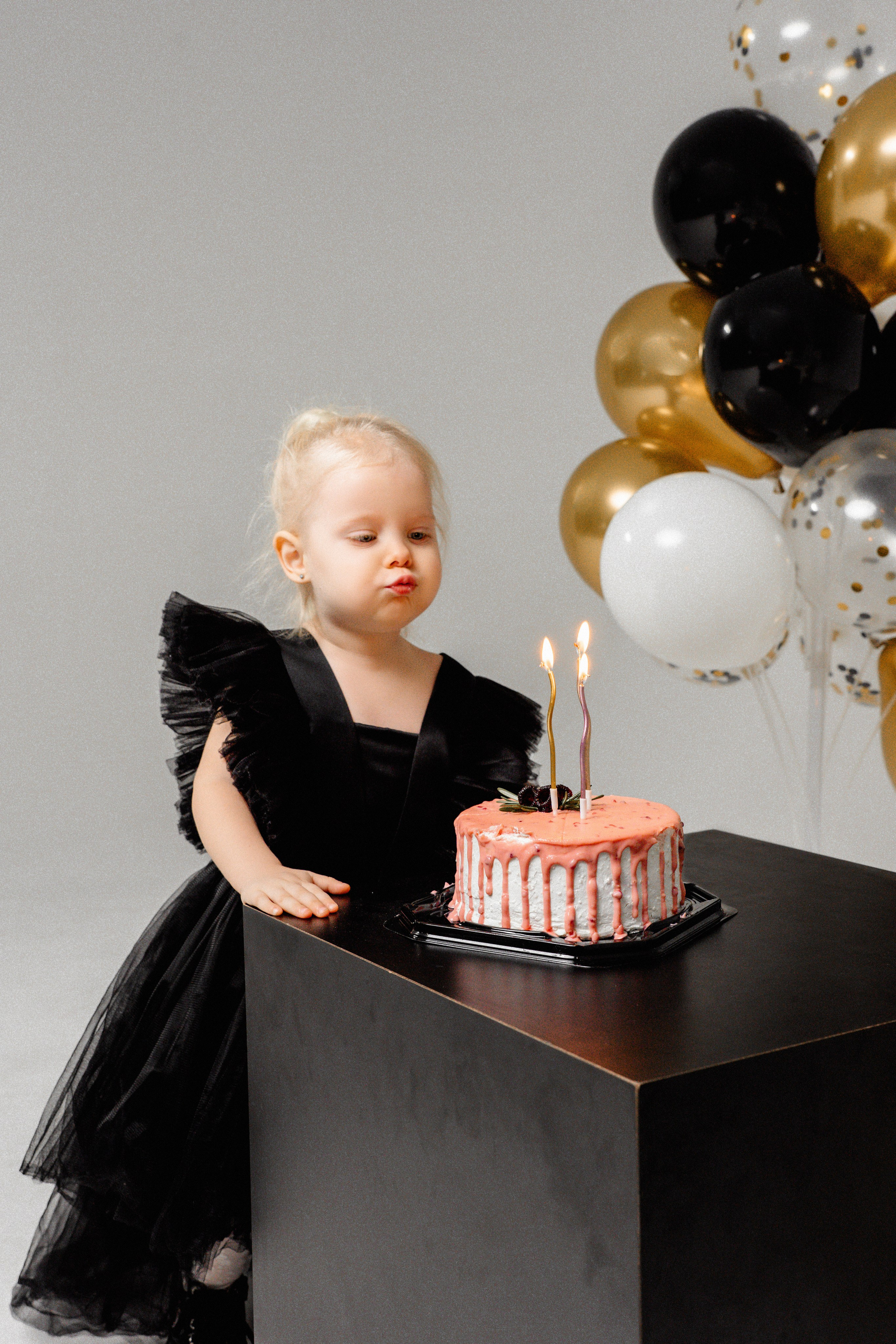 Магия семейных кадров в уютной студии. Ваш семейный фотограф в Минске — Вика Трегубова