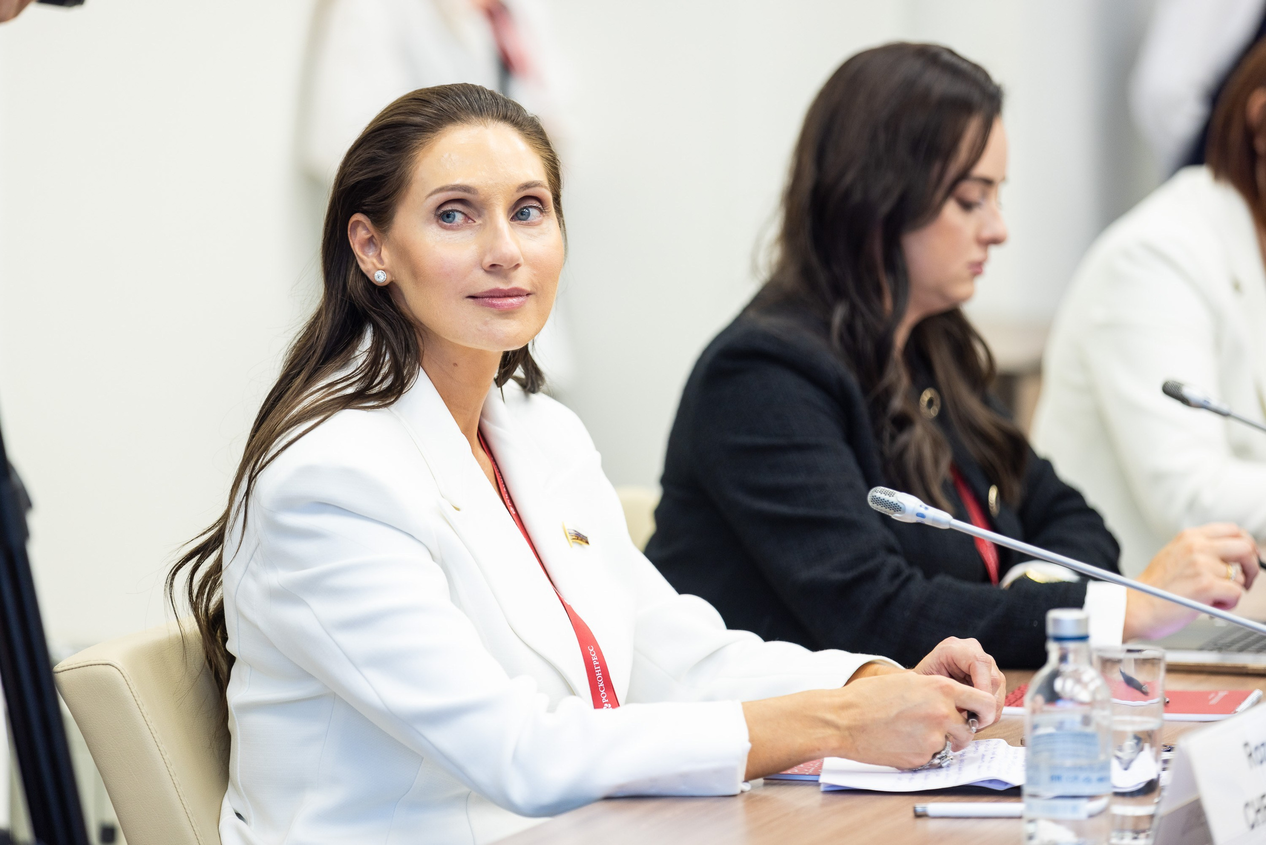 Официальные