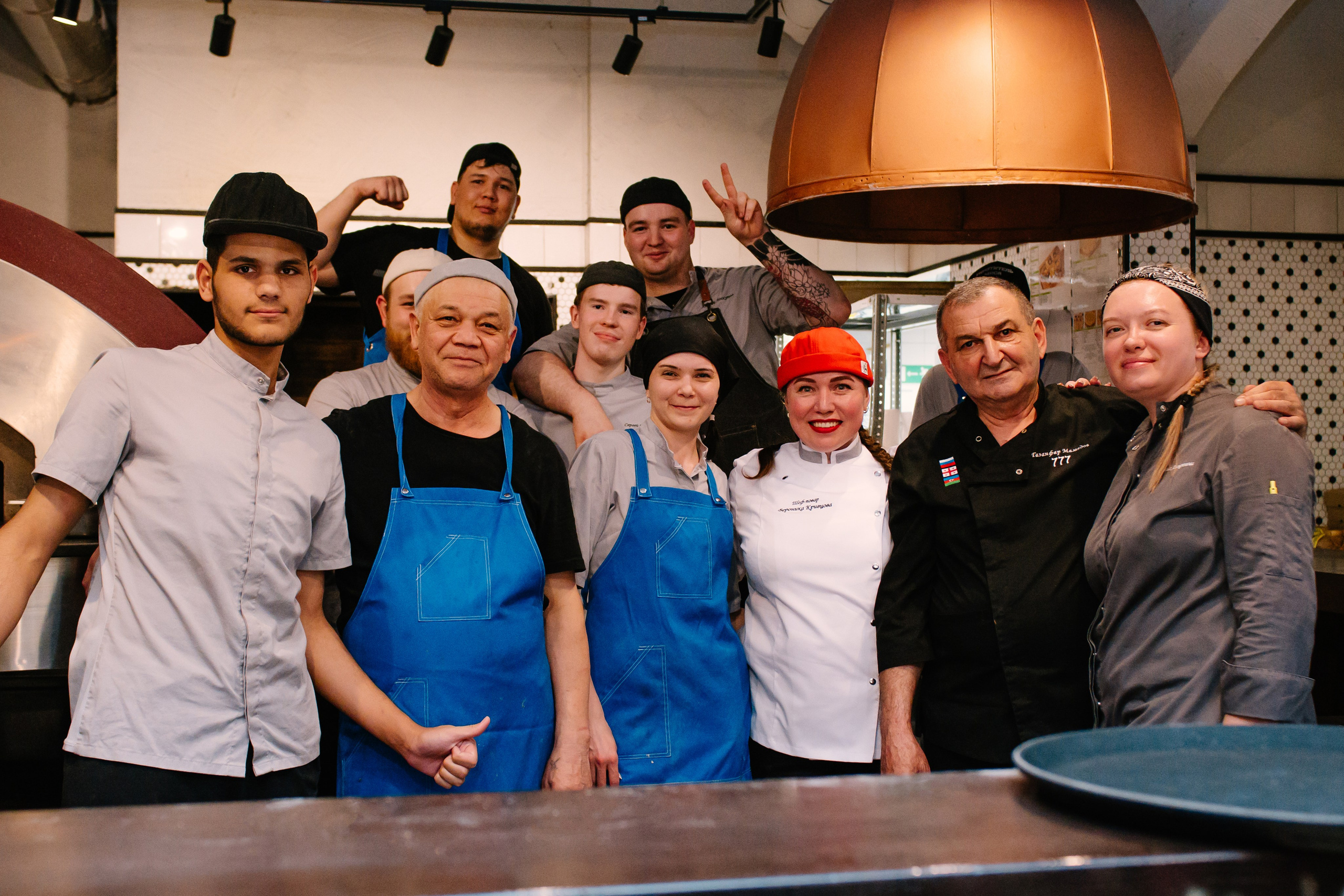 1 год ресторану Аджикинежаль. Фотограф в Челябинске Любовь Денисенко