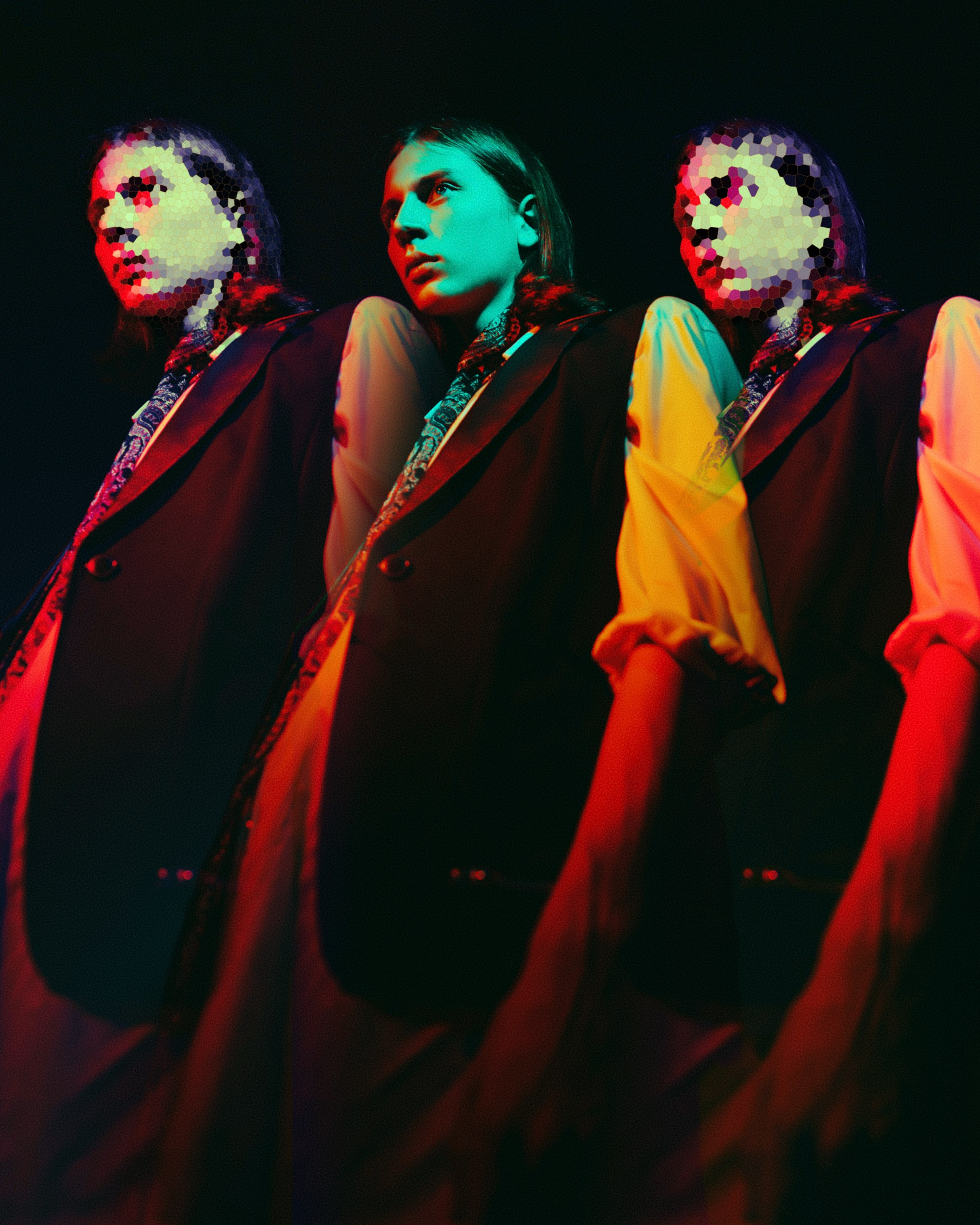 Kirill. Photographer in Tokyo Anatolii Ozarto