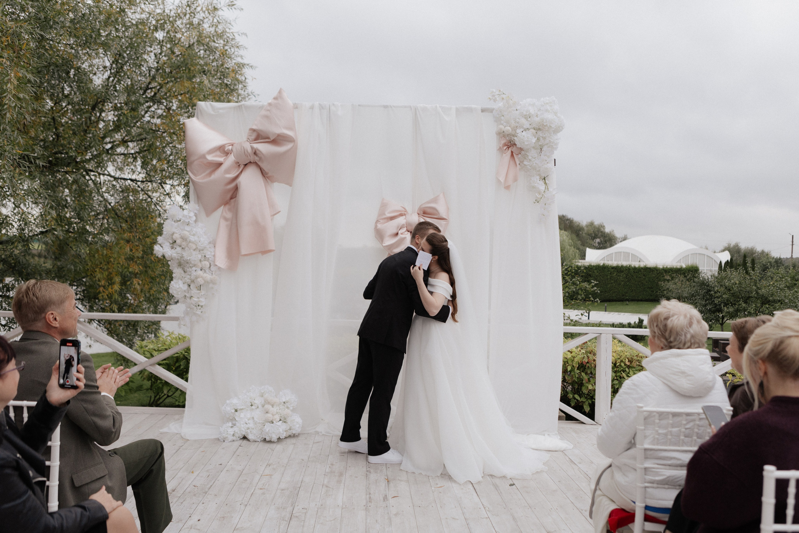 Аня и Саша. Свадьба в Юдино парк. Свадебный и портретный фотограф в Москве Анастасия Масюк