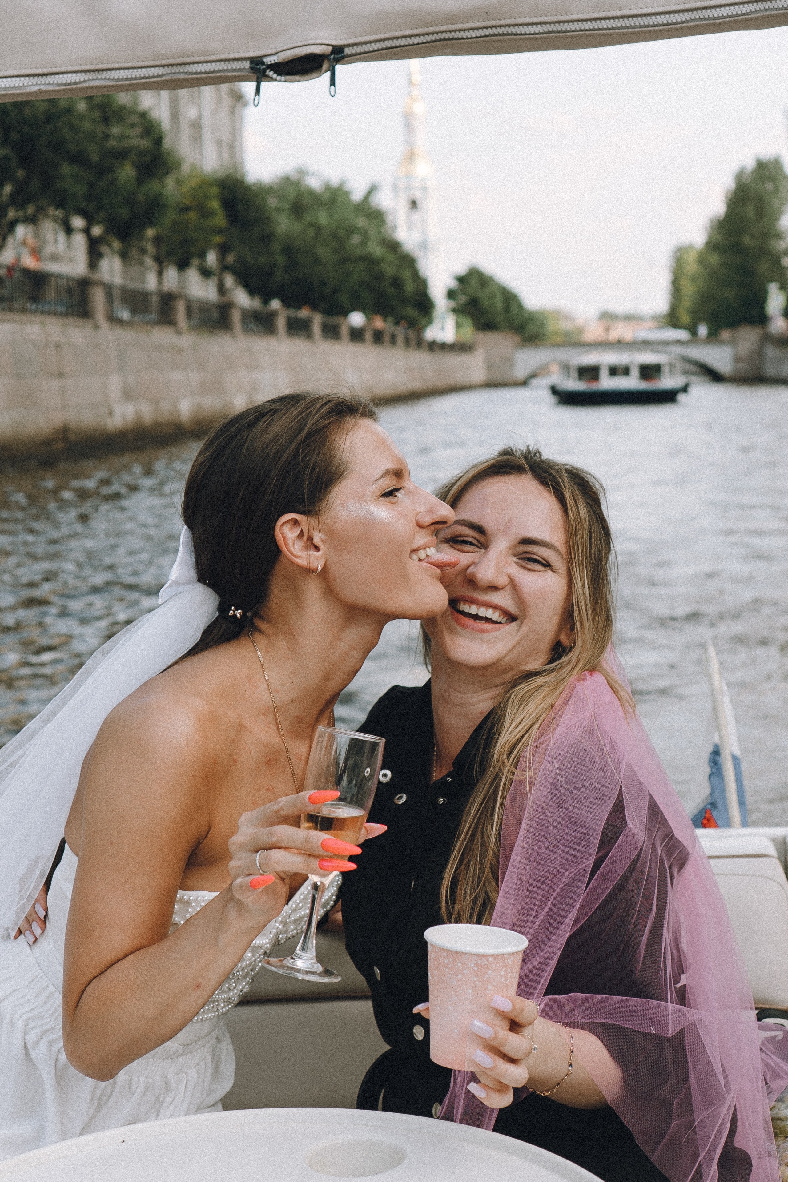 ДЕВИЧНИК НА КАТЕРЕ. Профессиональный фотограф, Санкт-Петербург — Виктория Богомолова