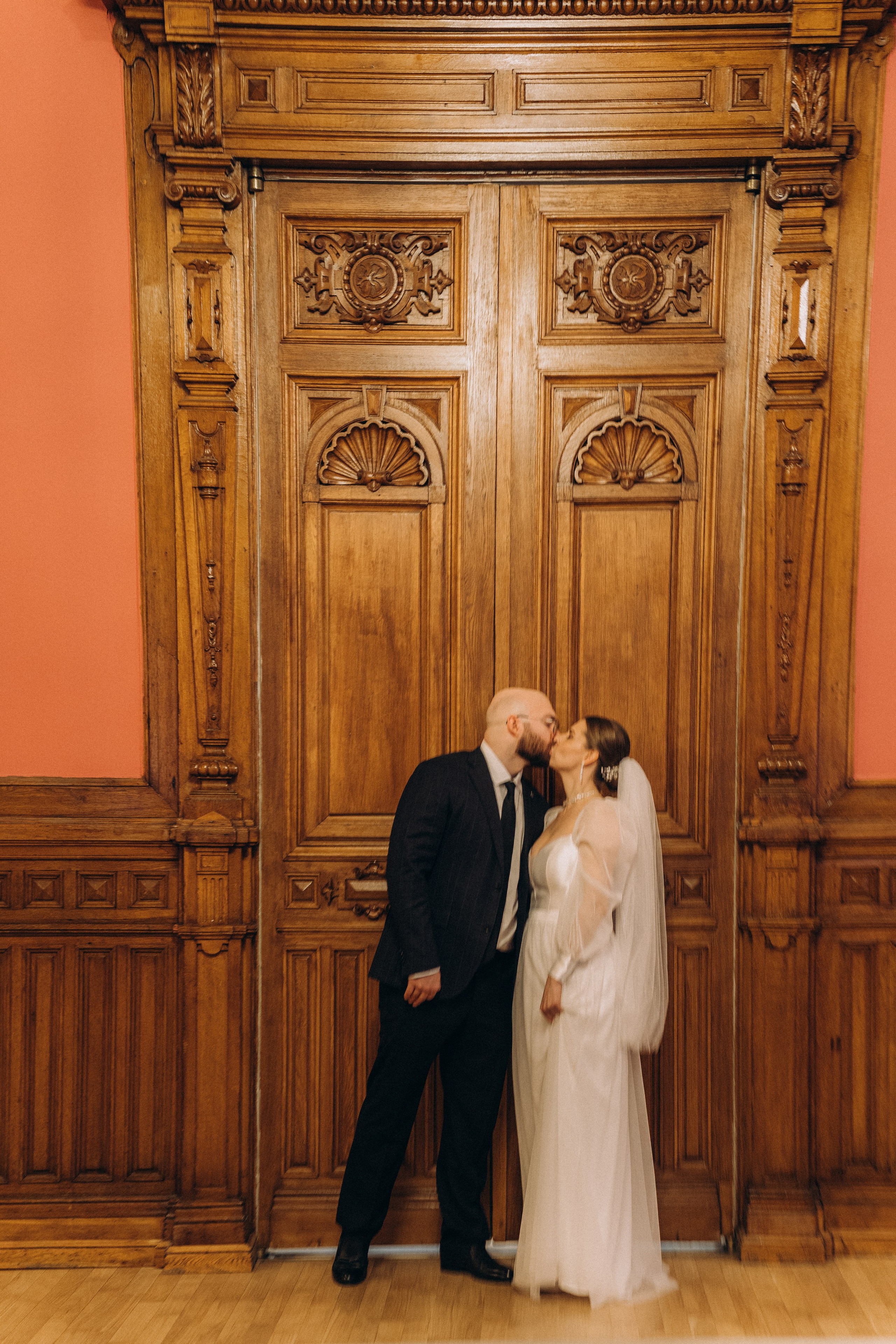 СВАДЕБНАЯ СЬЕМКА ВО ВТОРОМ ДВОРЦЕ (ДЕКАБРЬ) ТАКЖЕ СЬЕМКА В СТУДИИ НА ЧЕРНЫШЕВСКОЙ. Профессиональный фотограф, Санкт-Петербург — Виктория Богомолова