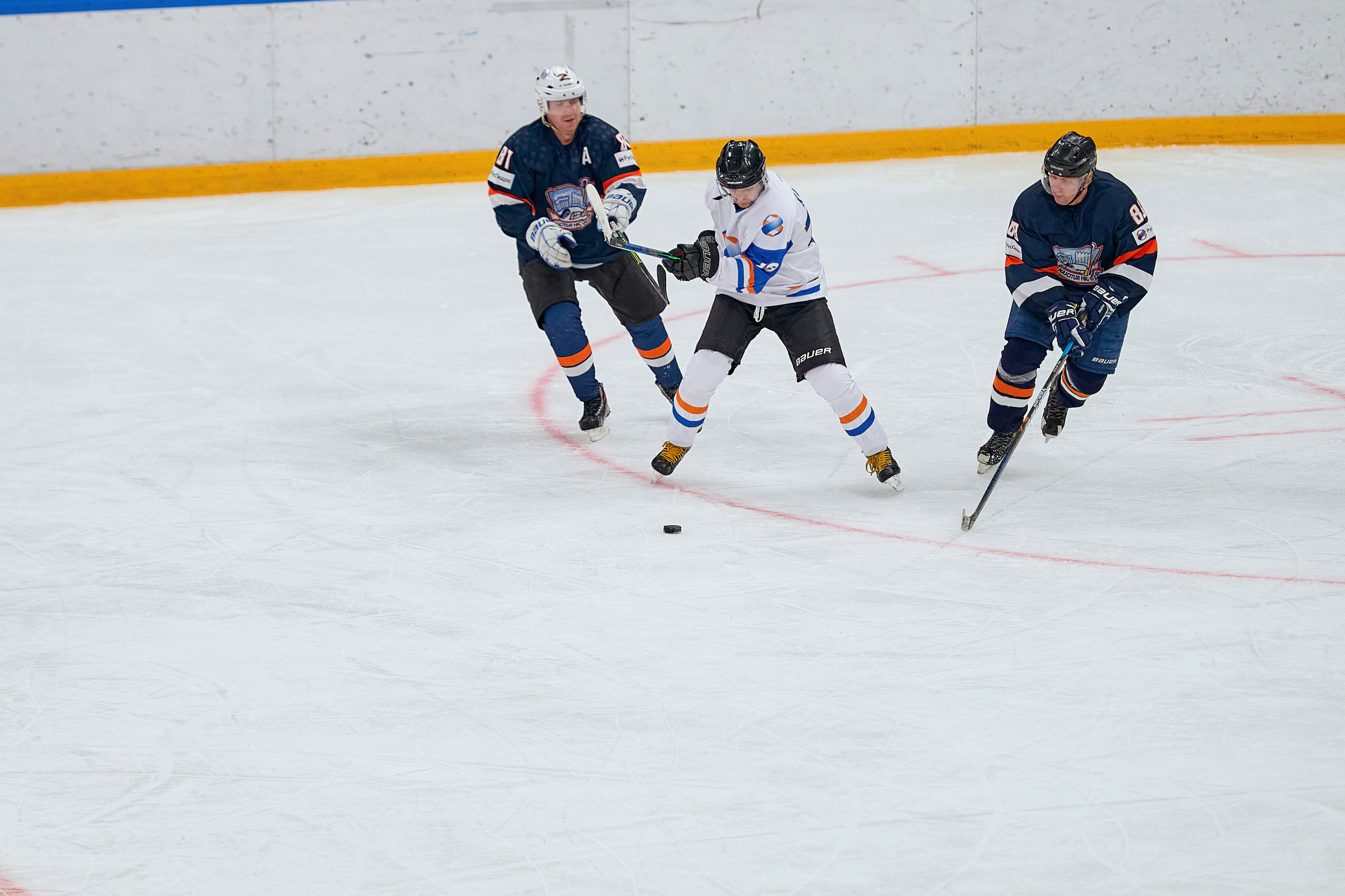 Портфолио репортажной фотосъёмки: Кристалл арена — Хоккей — РусГидро. Фотограф Яковлев Роман — Красноярск