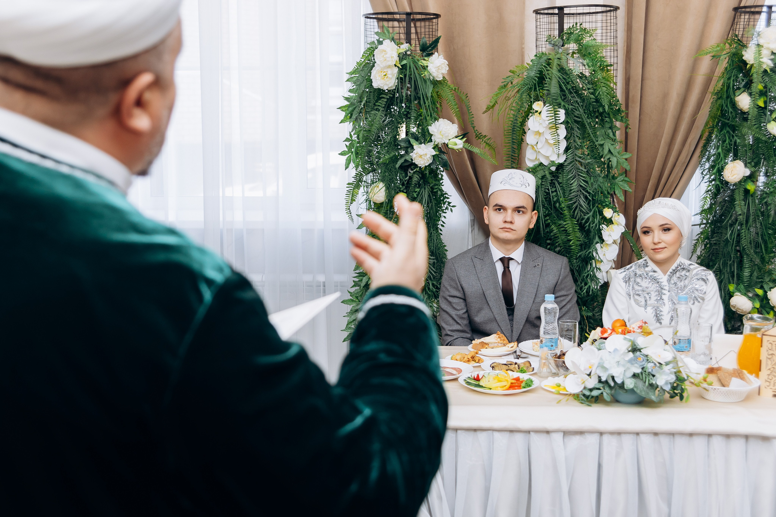 никах в мечети Гаиля,  фотосессия в мечети Гаиля, фотограф на никах Казань Ranas4you, образ невесты на никах, завязывание платка Казань, платье на никах Казань, фотограф на мусульманские свадьбы Ranas4you