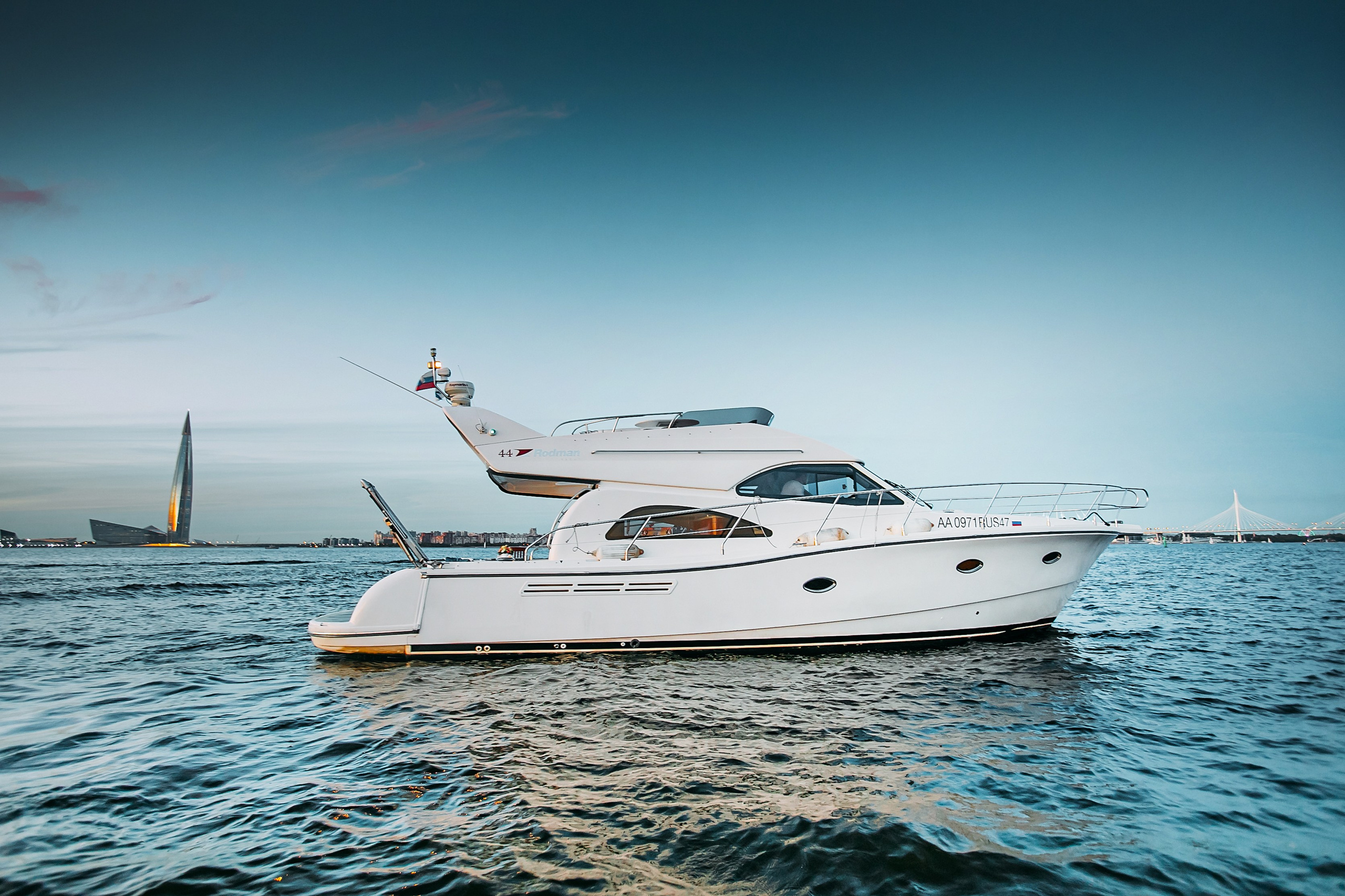 Яхта Rodman 44 Holiday. SPB Rent Boats|аренда катеров и теплоходов